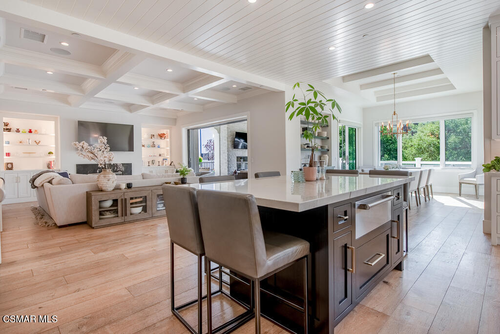 224 Lake Sherwood Drive