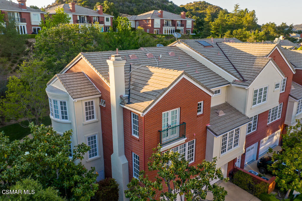 2491 Swanfield Court