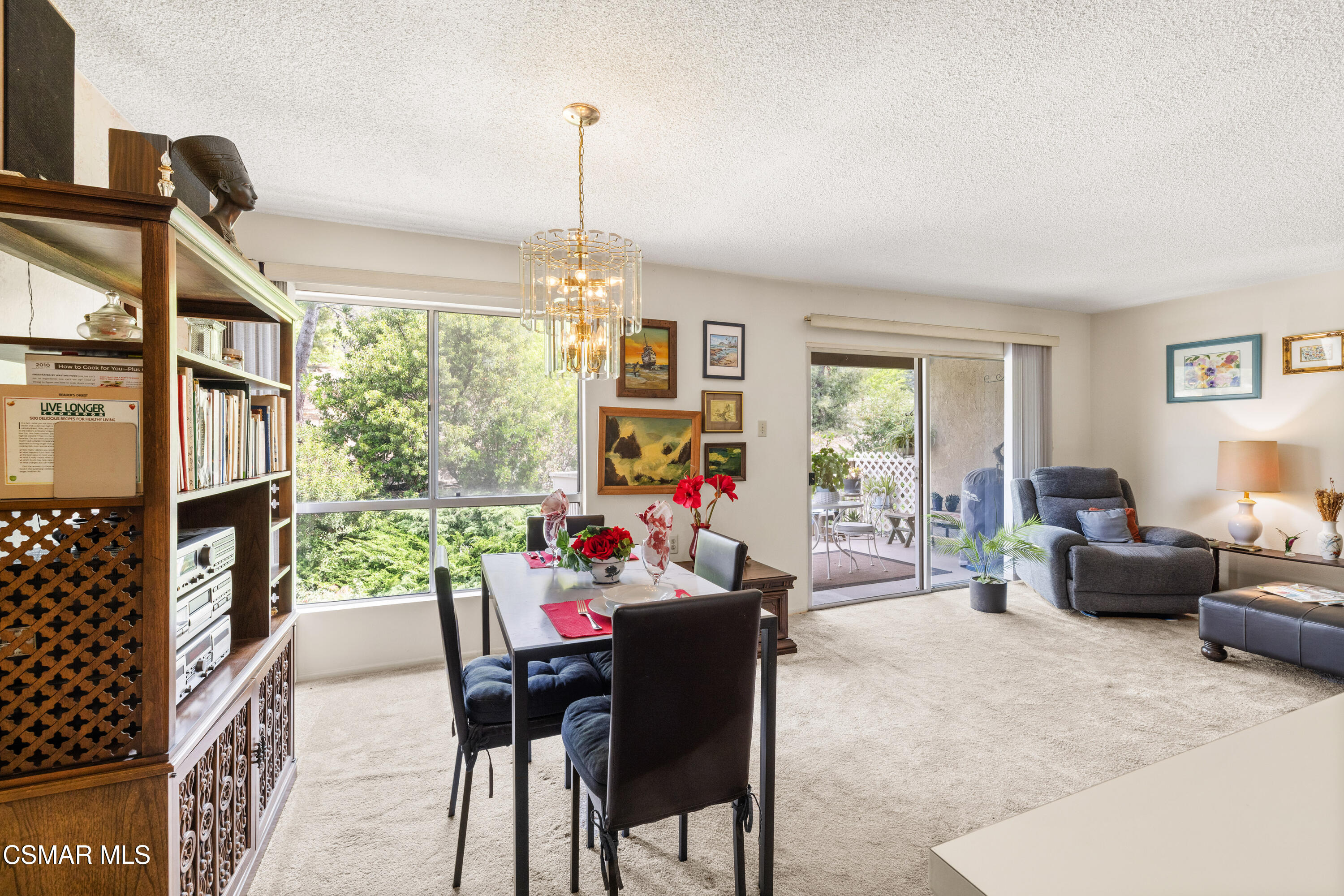 286 Oakleaf Drive, 32