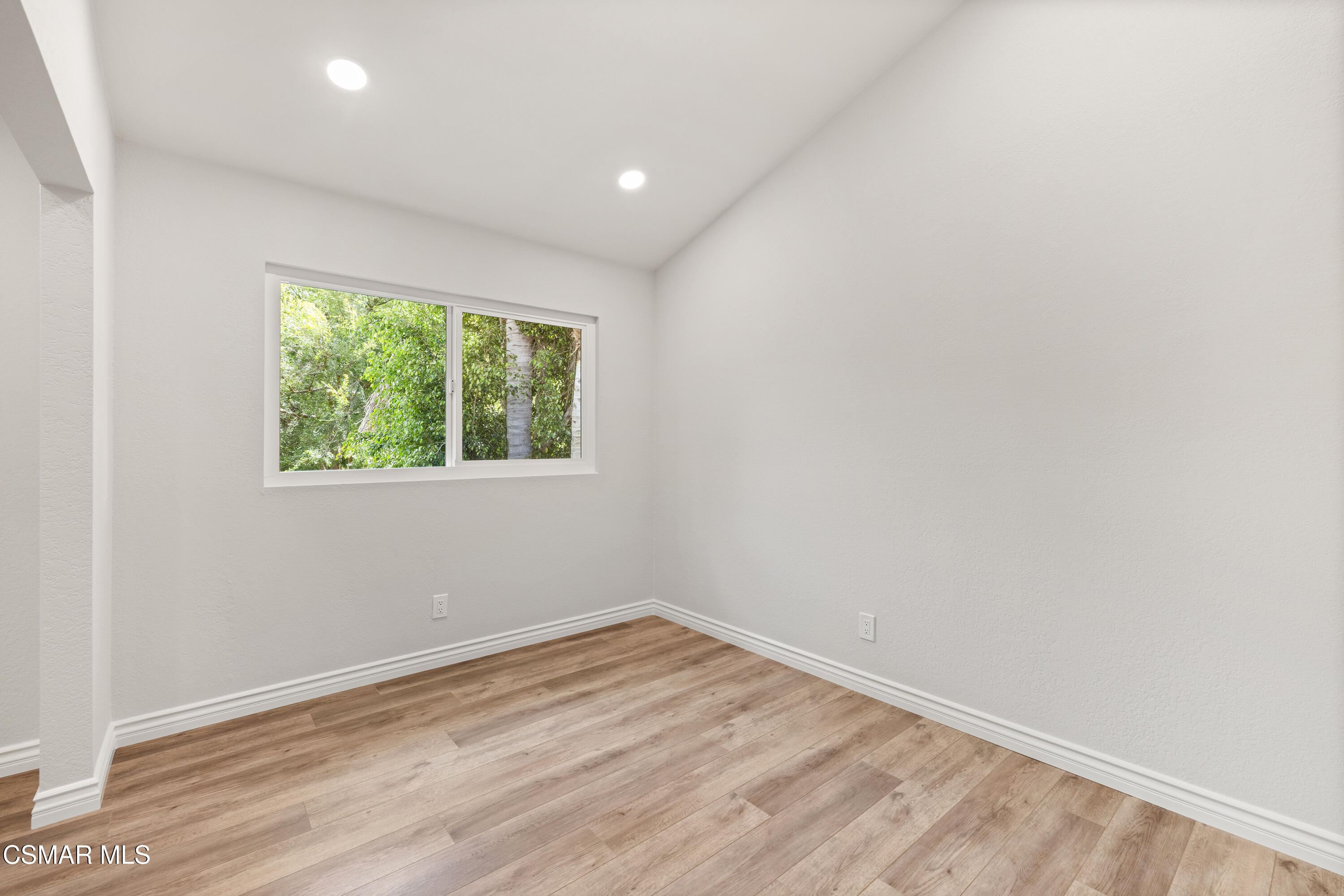 1215 Ramona Drive