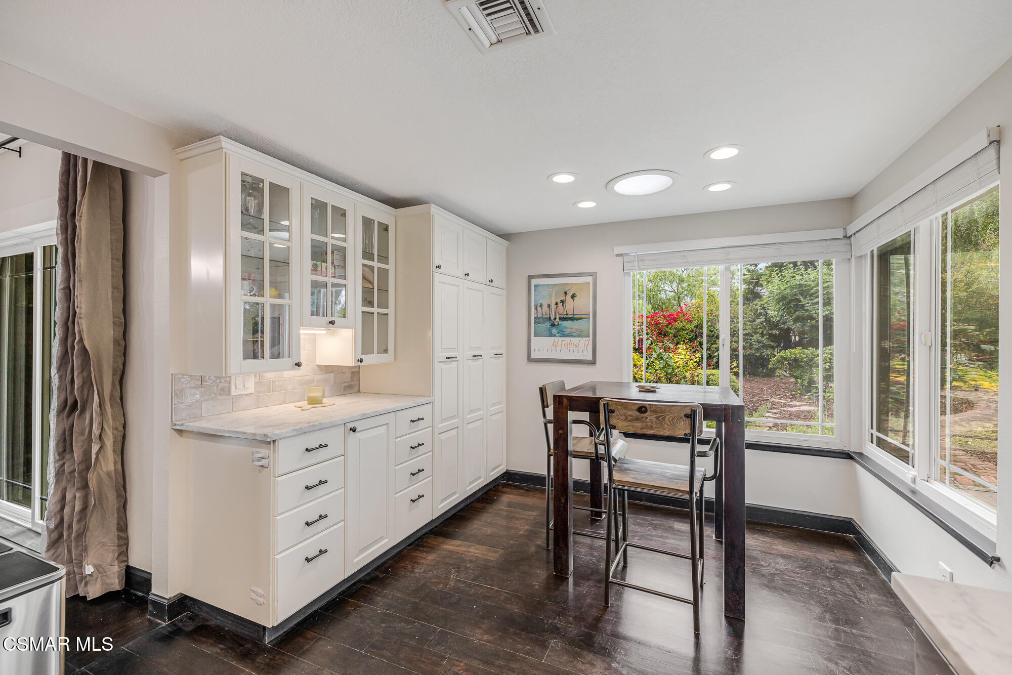 2229 Meadowside Drive