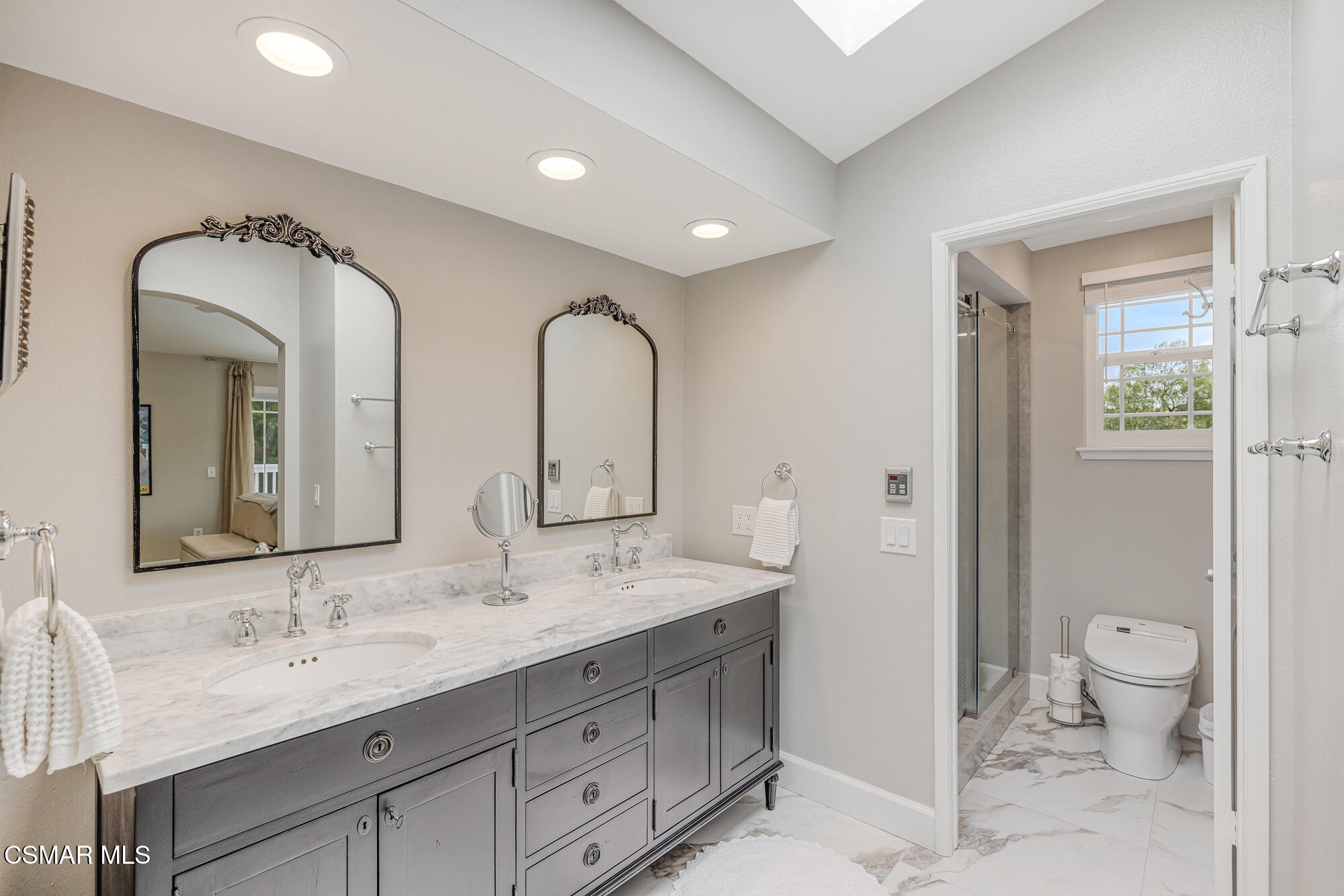 2229 Meadowside Drive