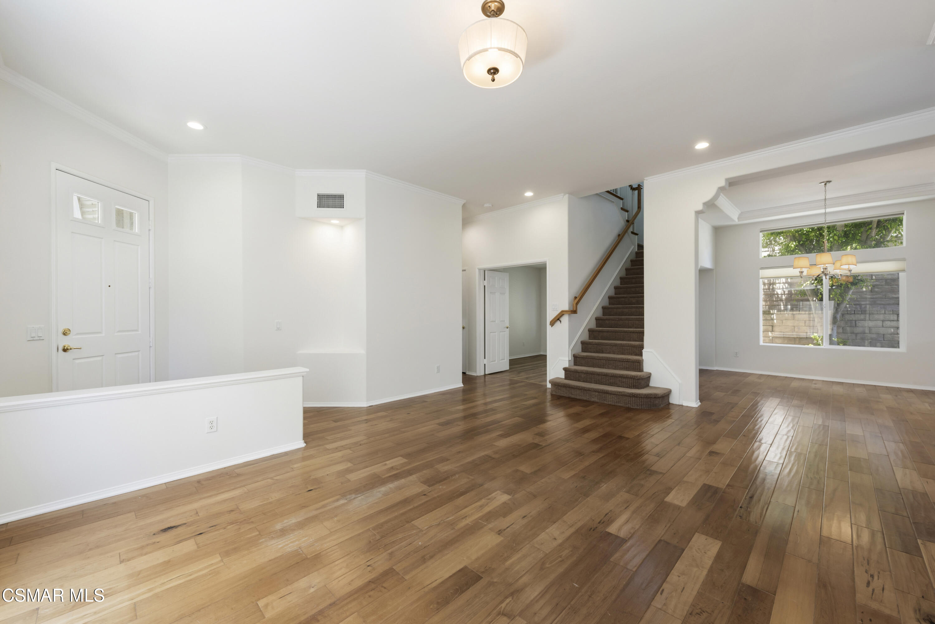 2946 Venezia Lane
