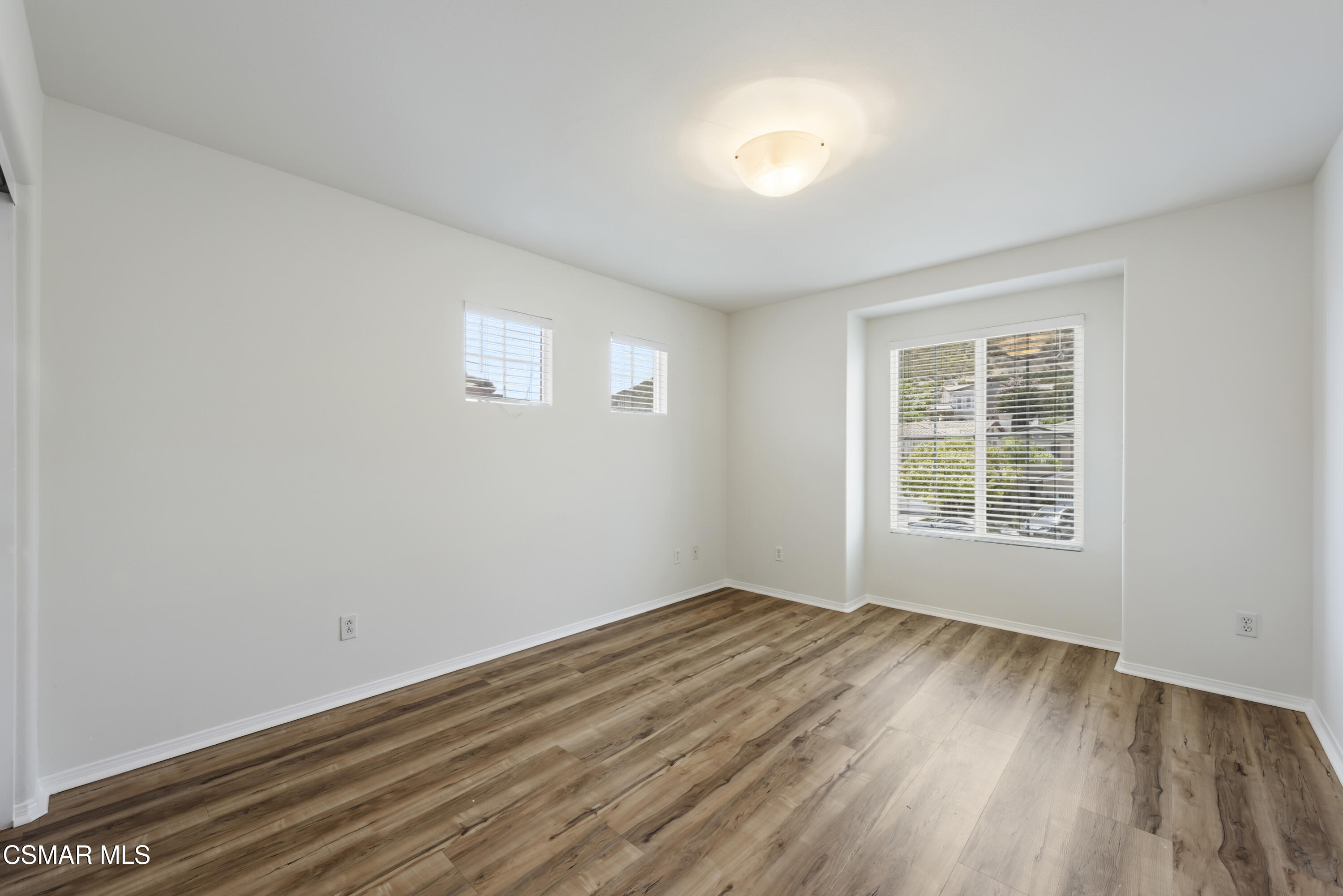 2946 Venezia Lane