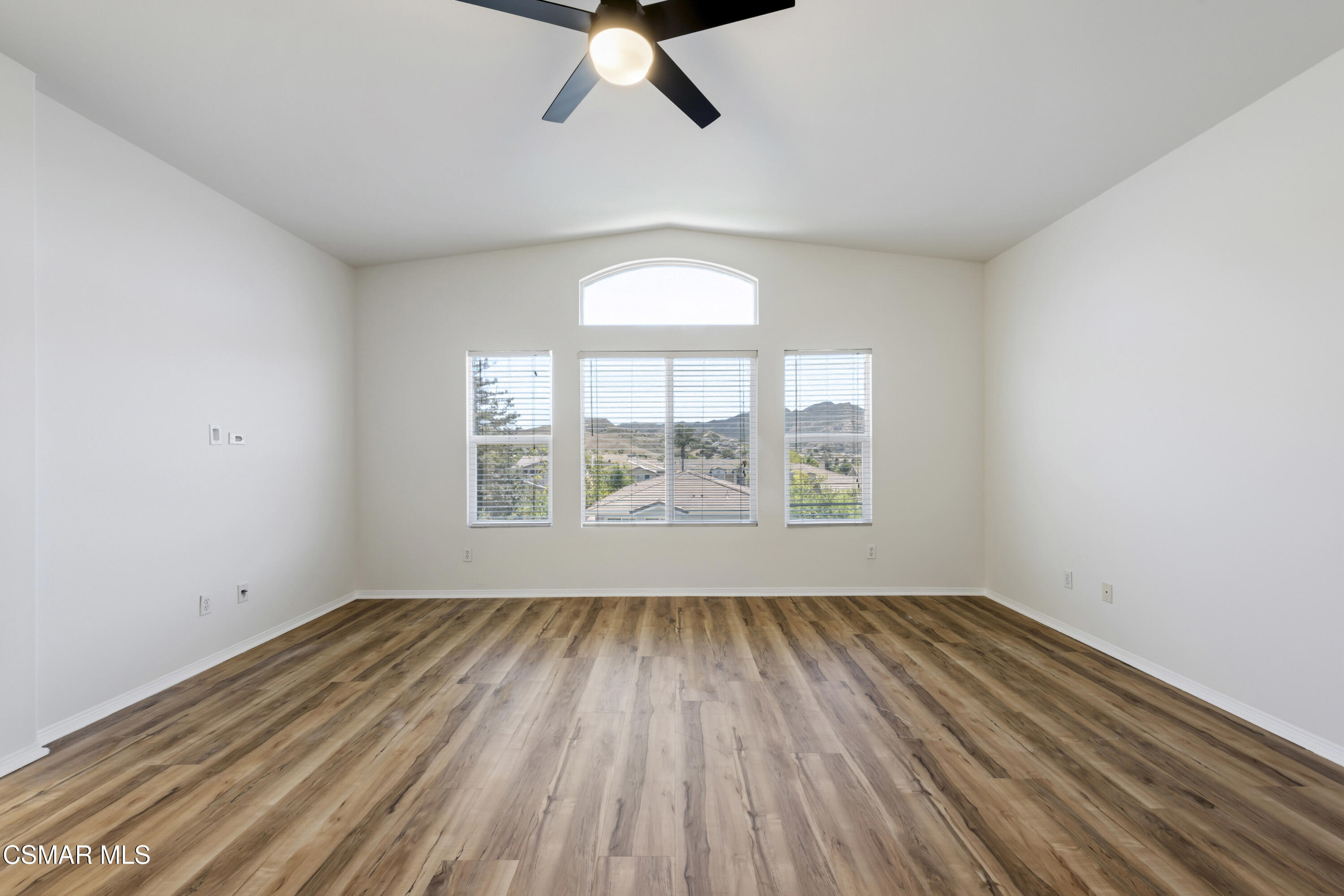 2946 Venezia Lane