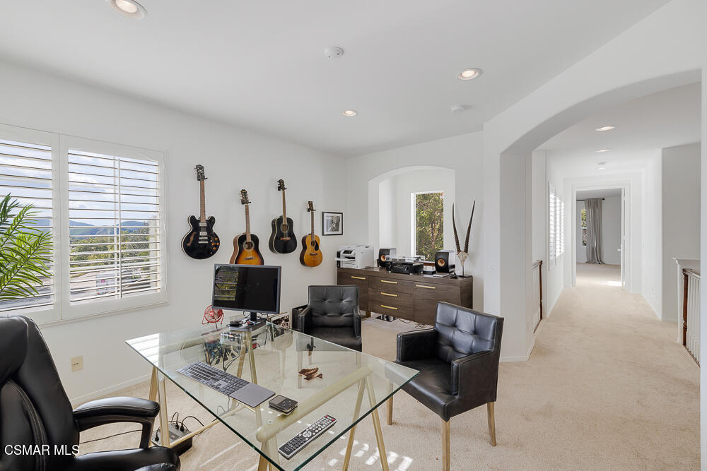 6103 Deerhill Road