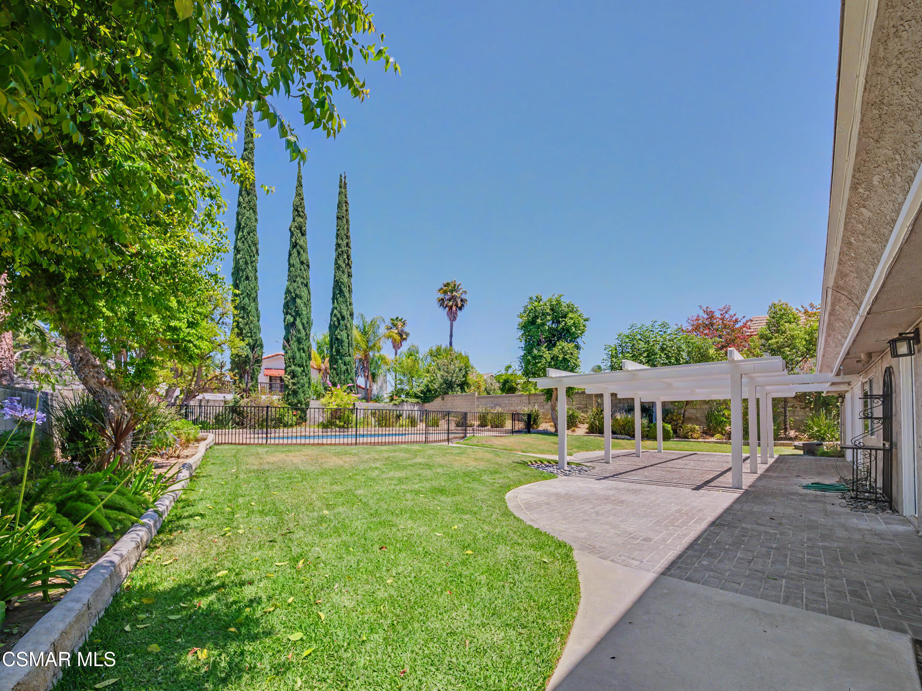 22777 Brenford Street