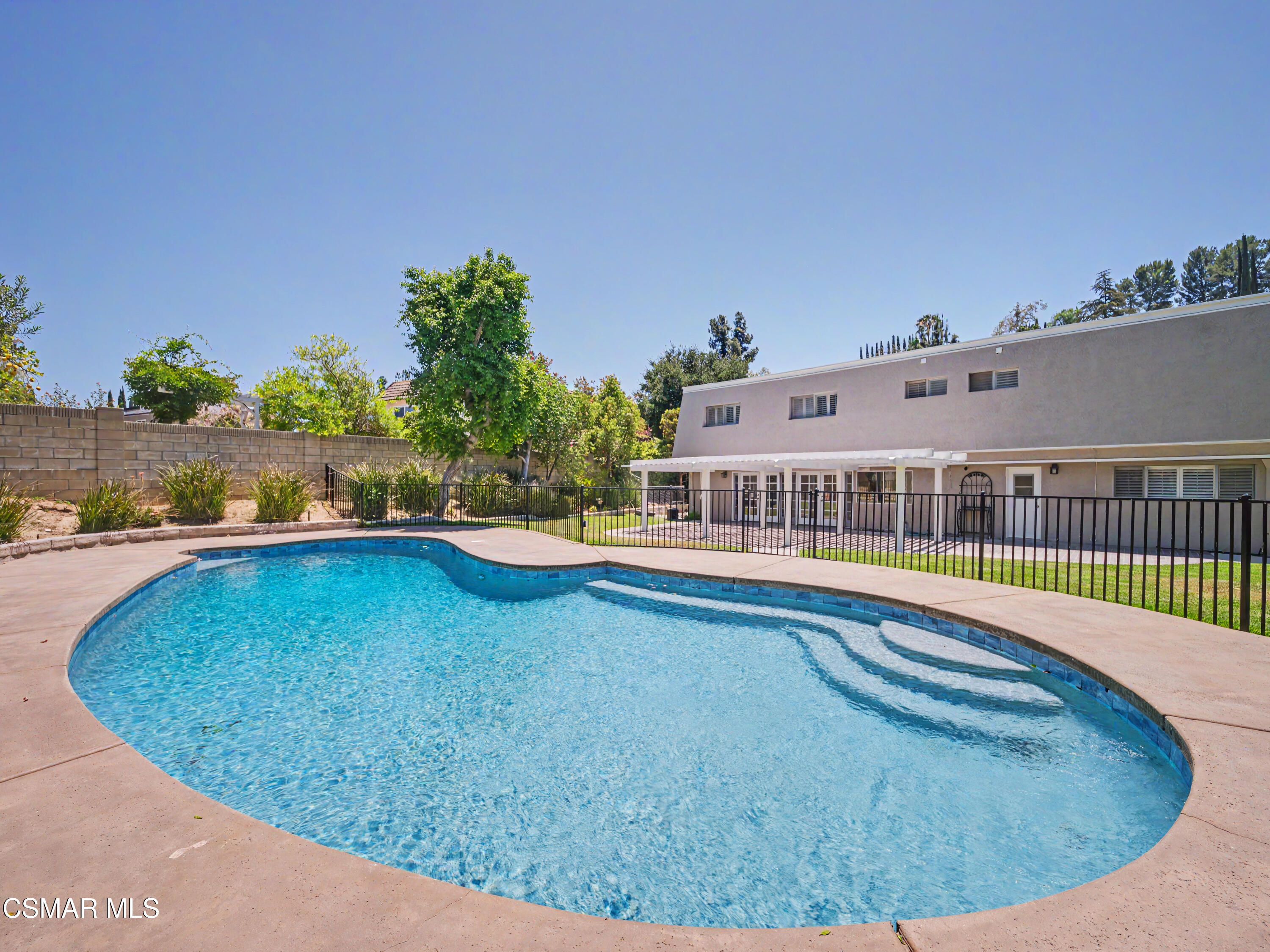 22777 Brenford Street