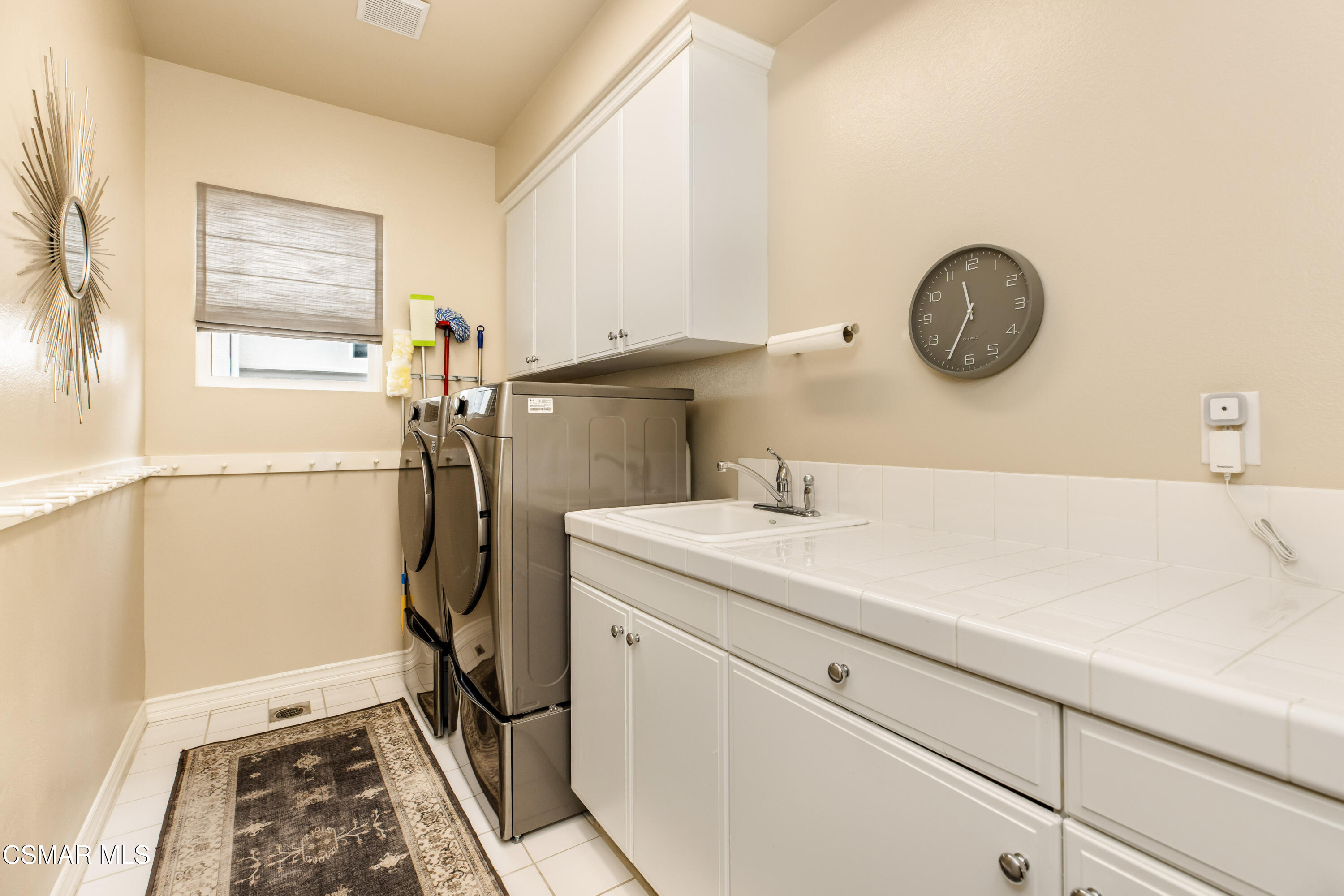 961 Alexandra Court