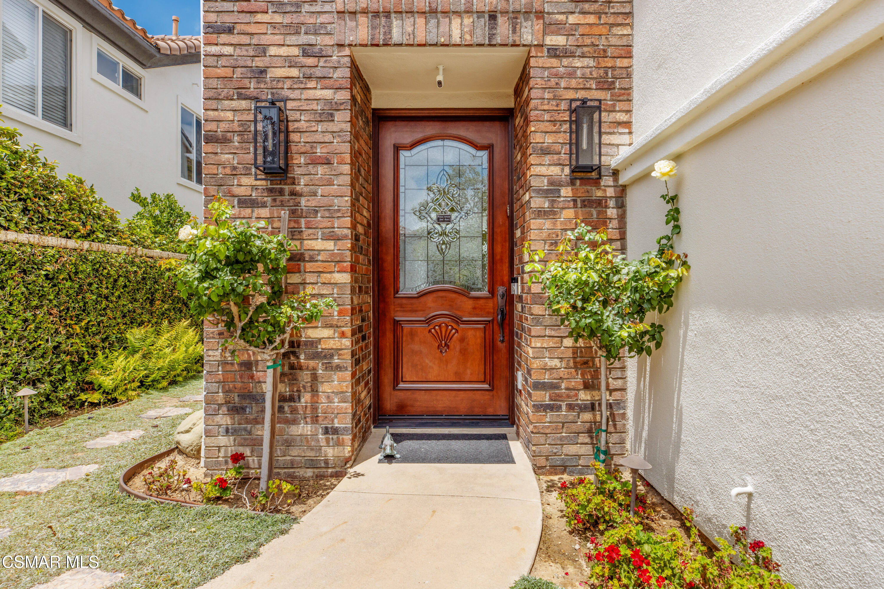 961 Alexandra Court