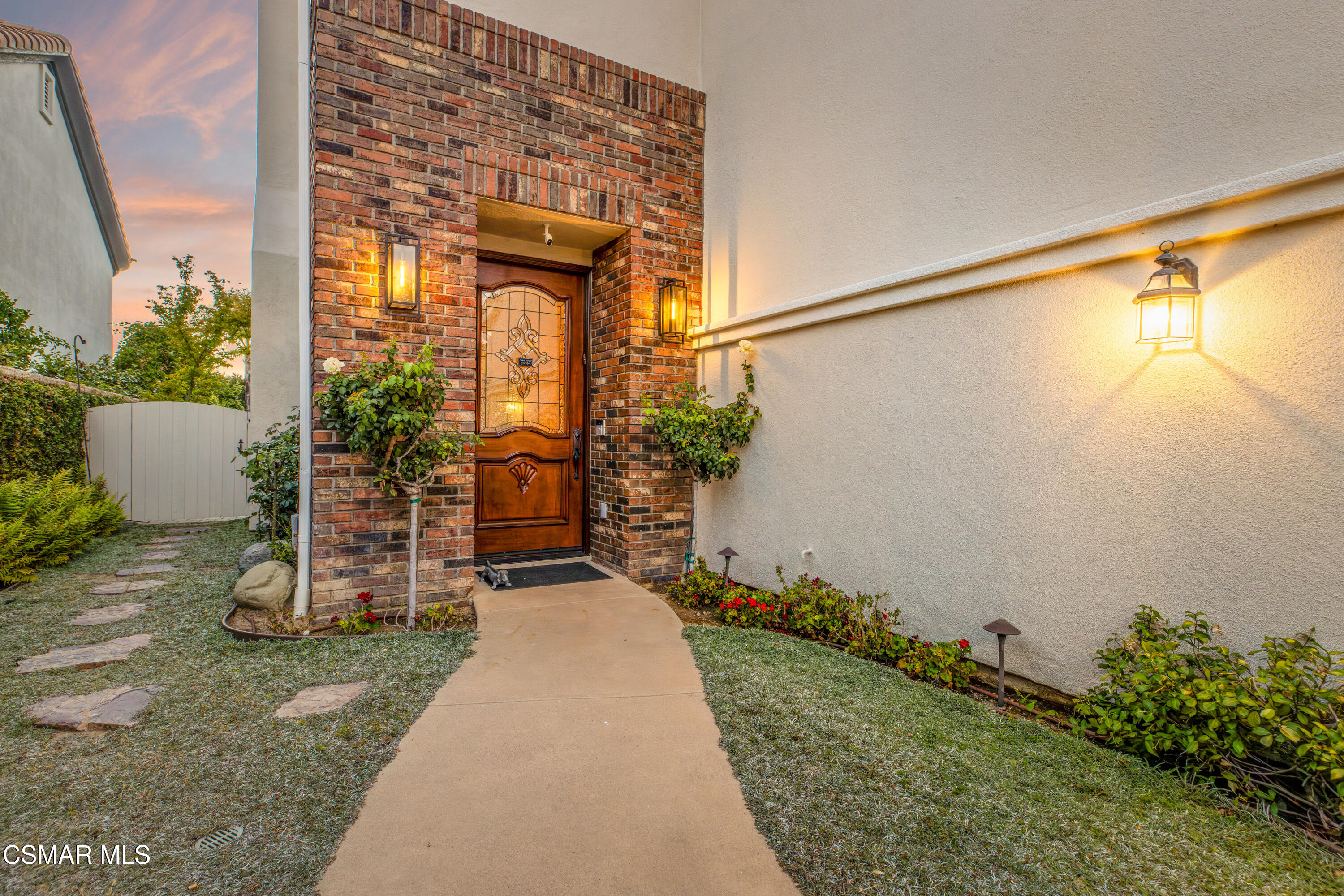 961 Alexandra Court