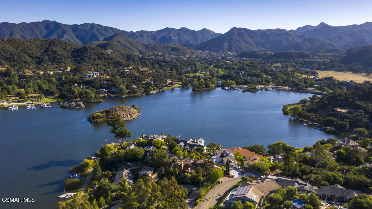 290 Lake Sherwood Drive