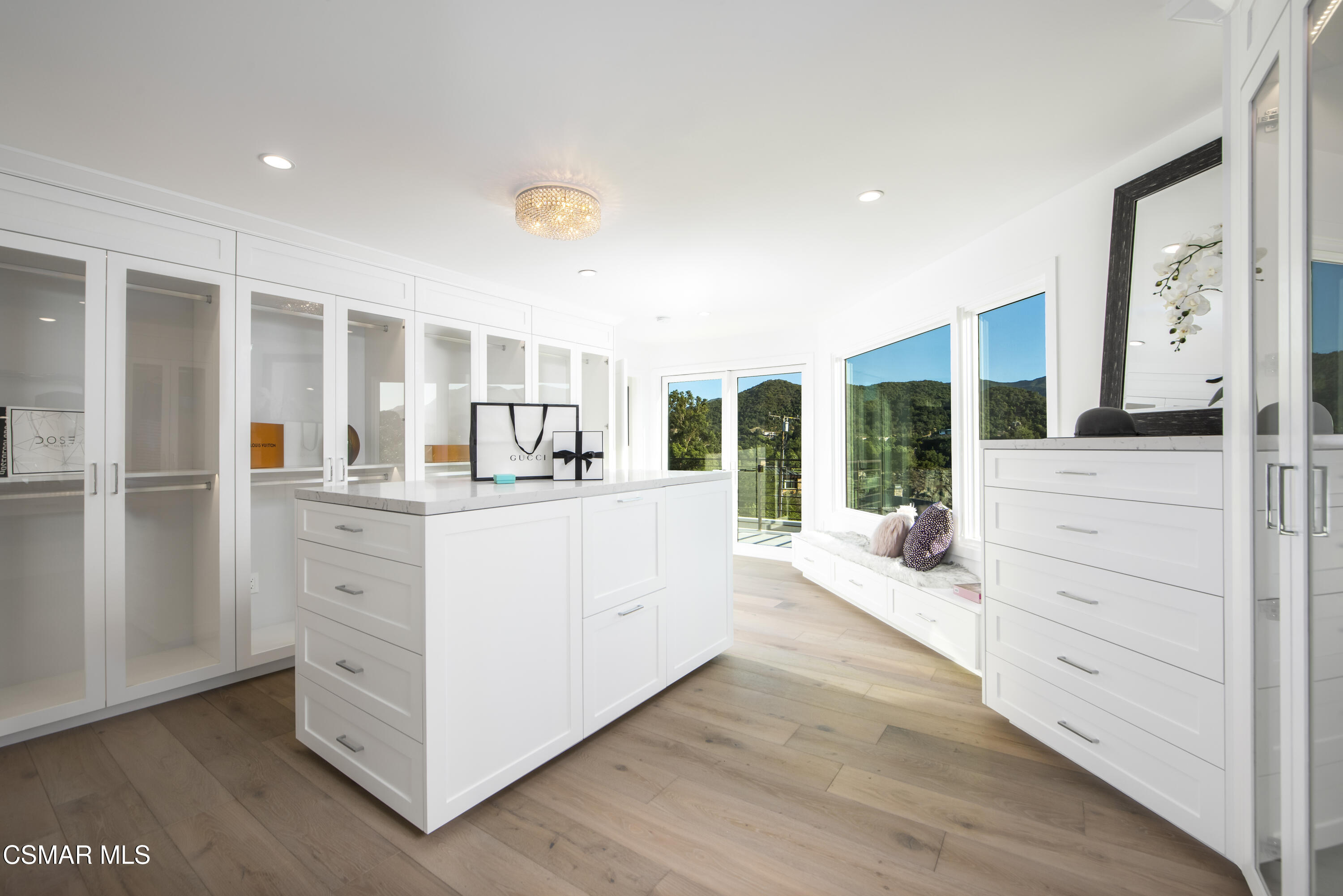290 Lake Sherwood Drive