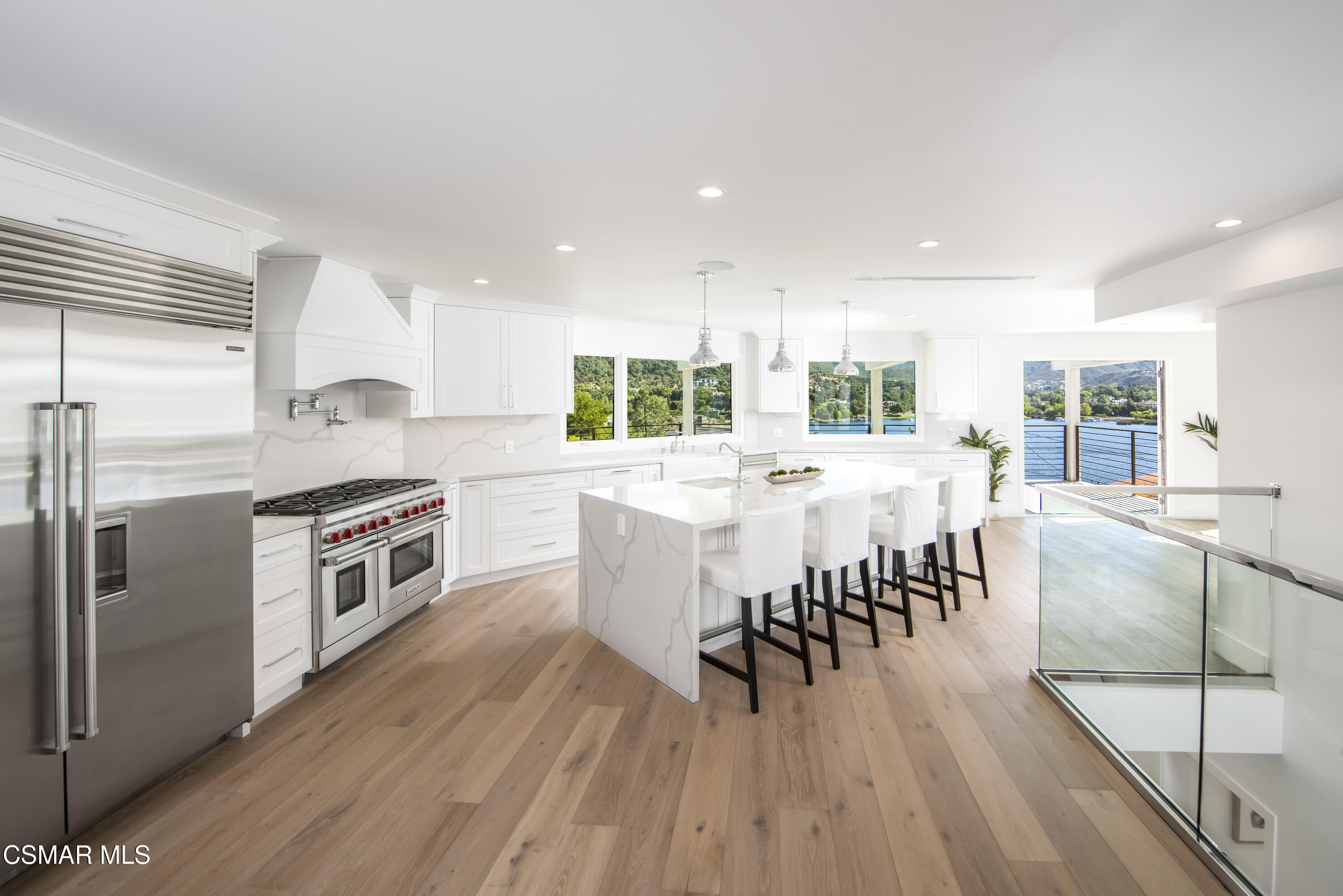 290 Lake Sherwood Drive