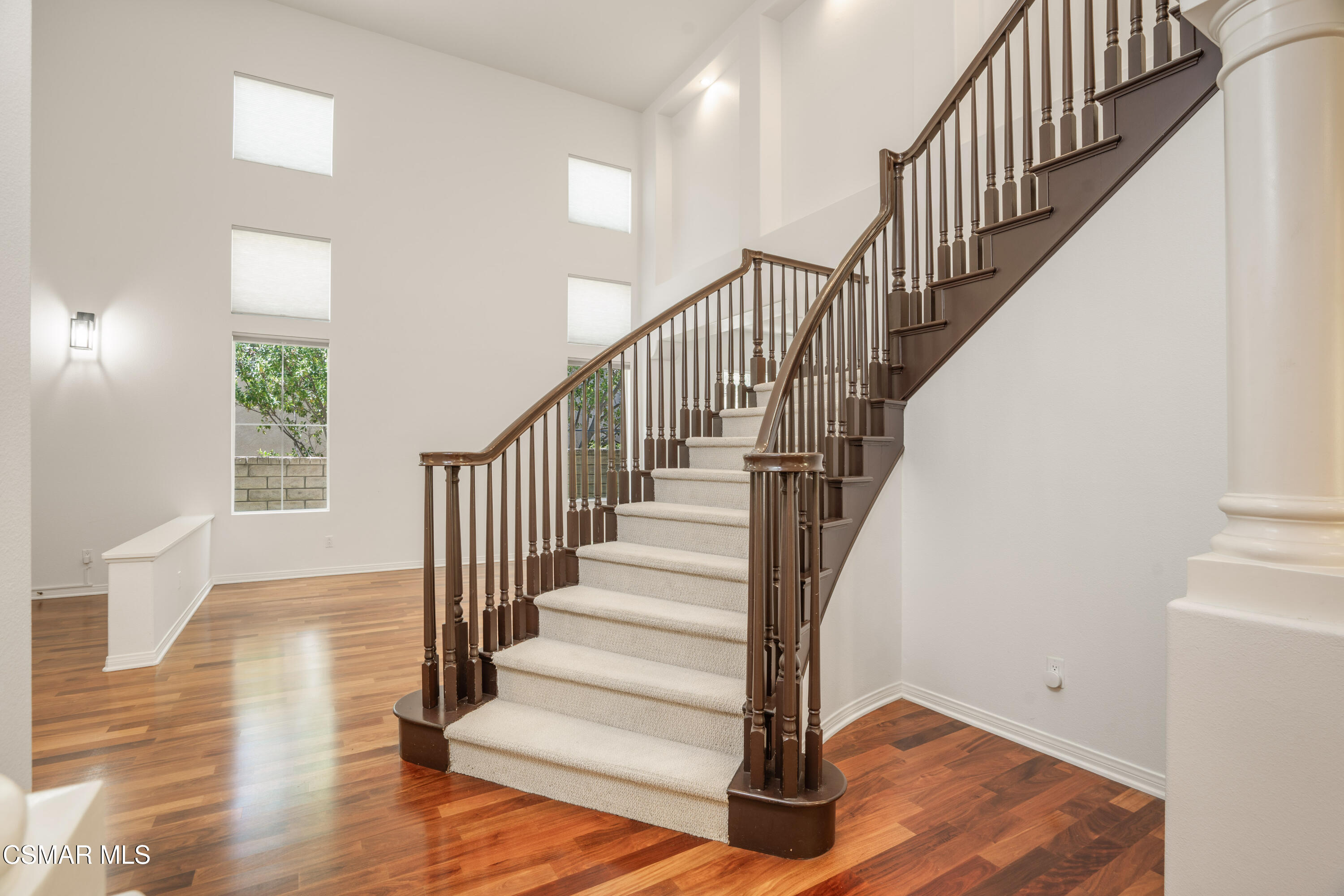 921 Ellesmere Way