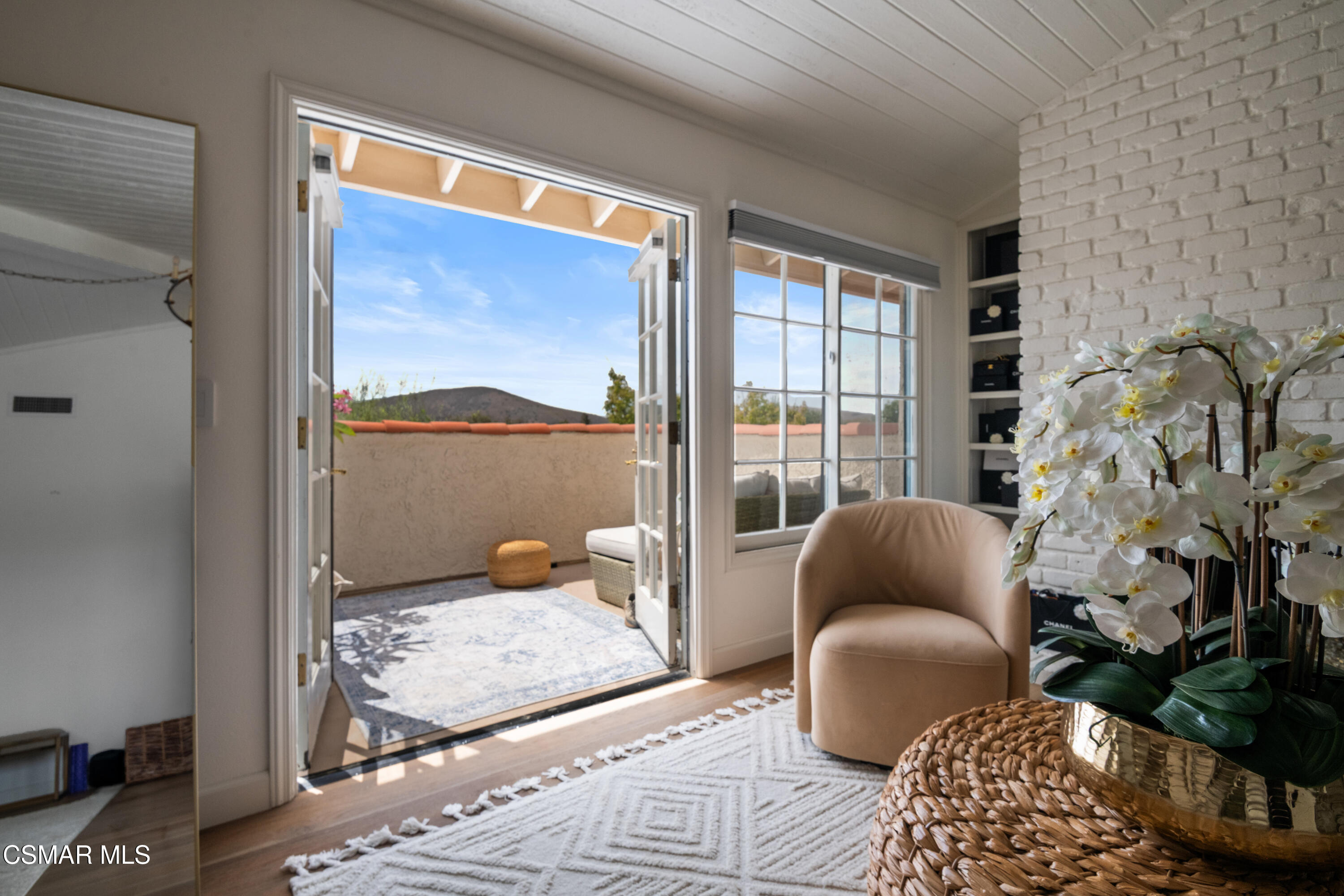 1685 Plum Hollow Circle
