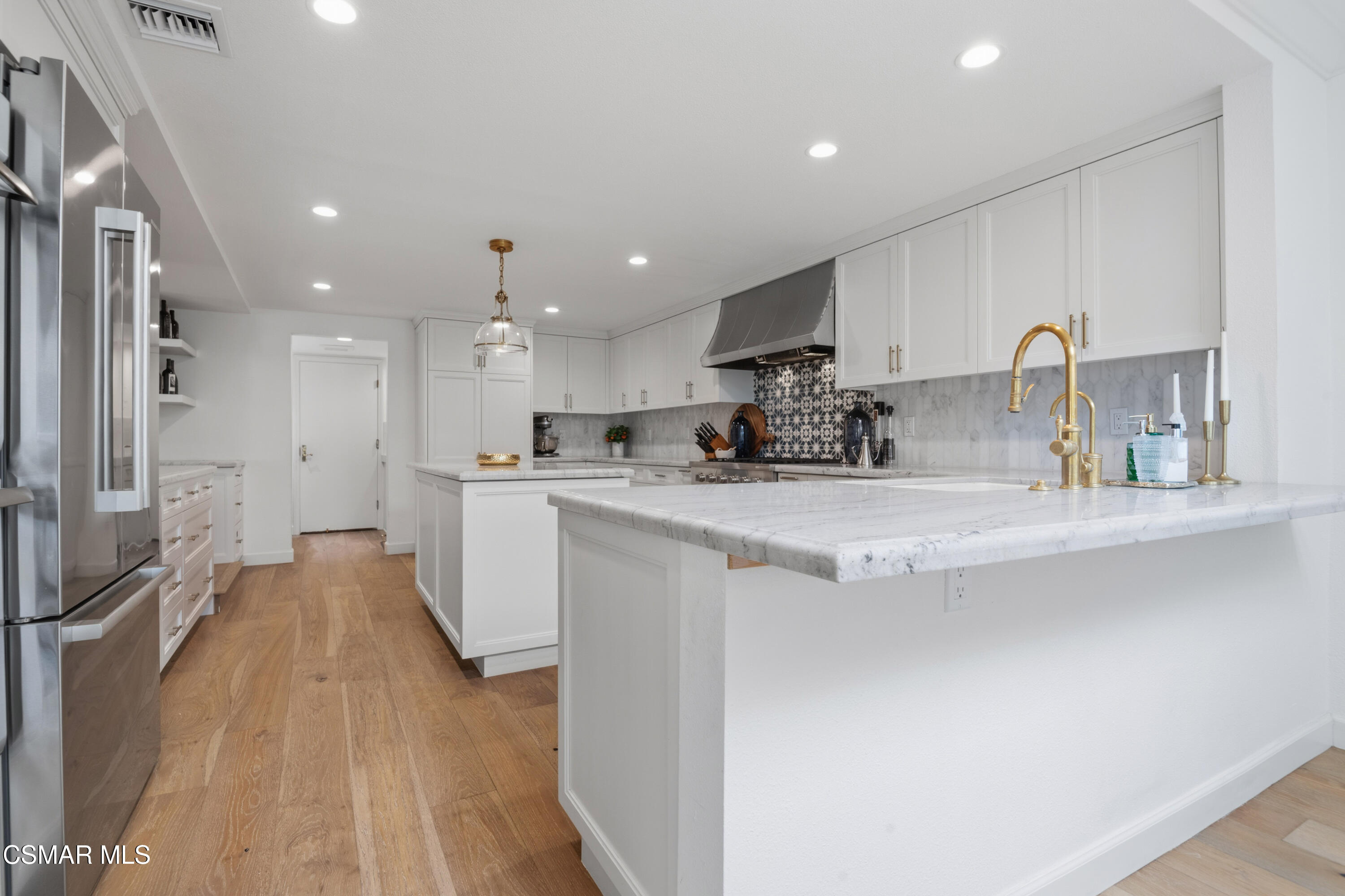 1685 Plum Hollow Circle