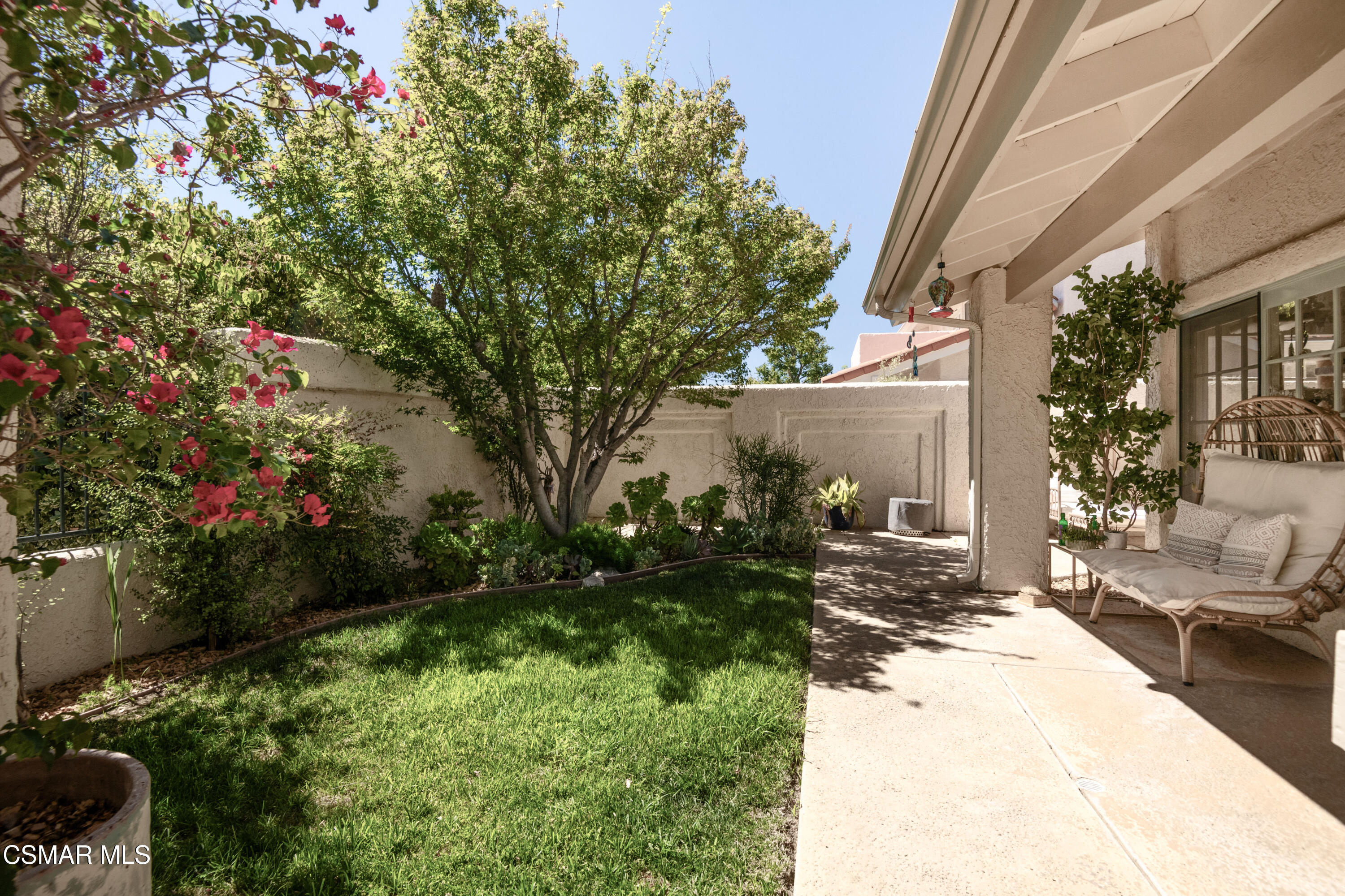 1685 Plum Hollow Circle