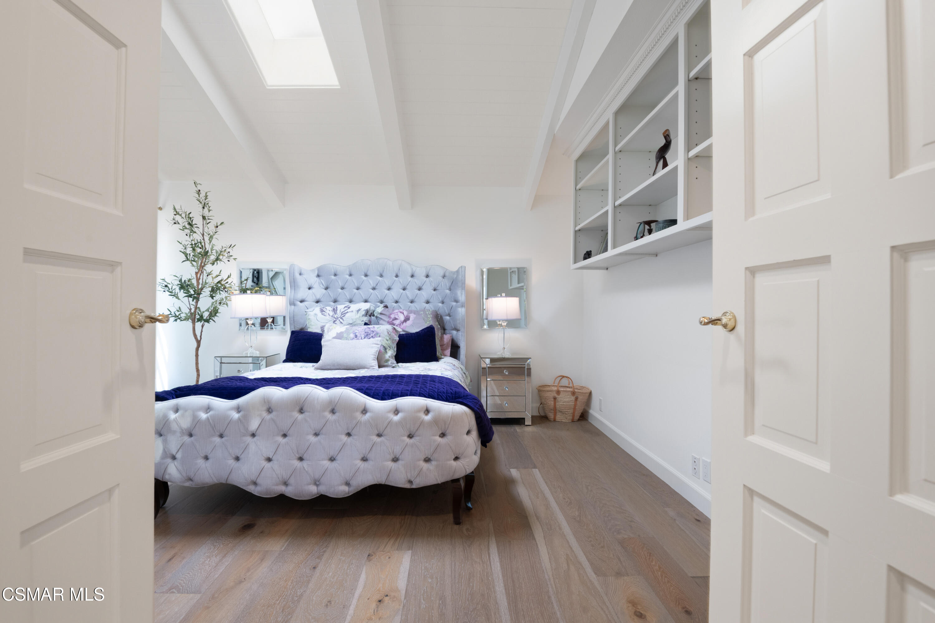 1685 Plum Hollow Circle