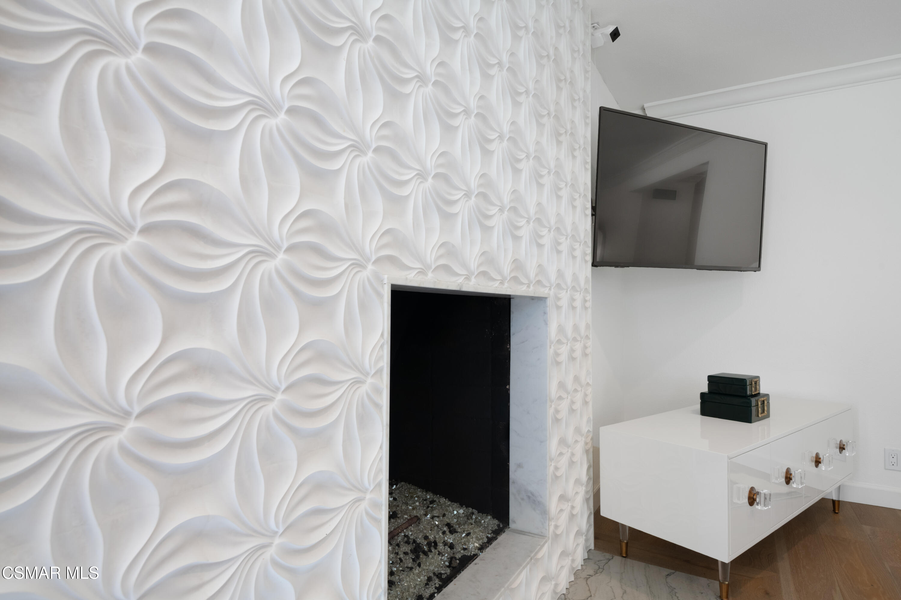 1685 Plum Hollow Circle