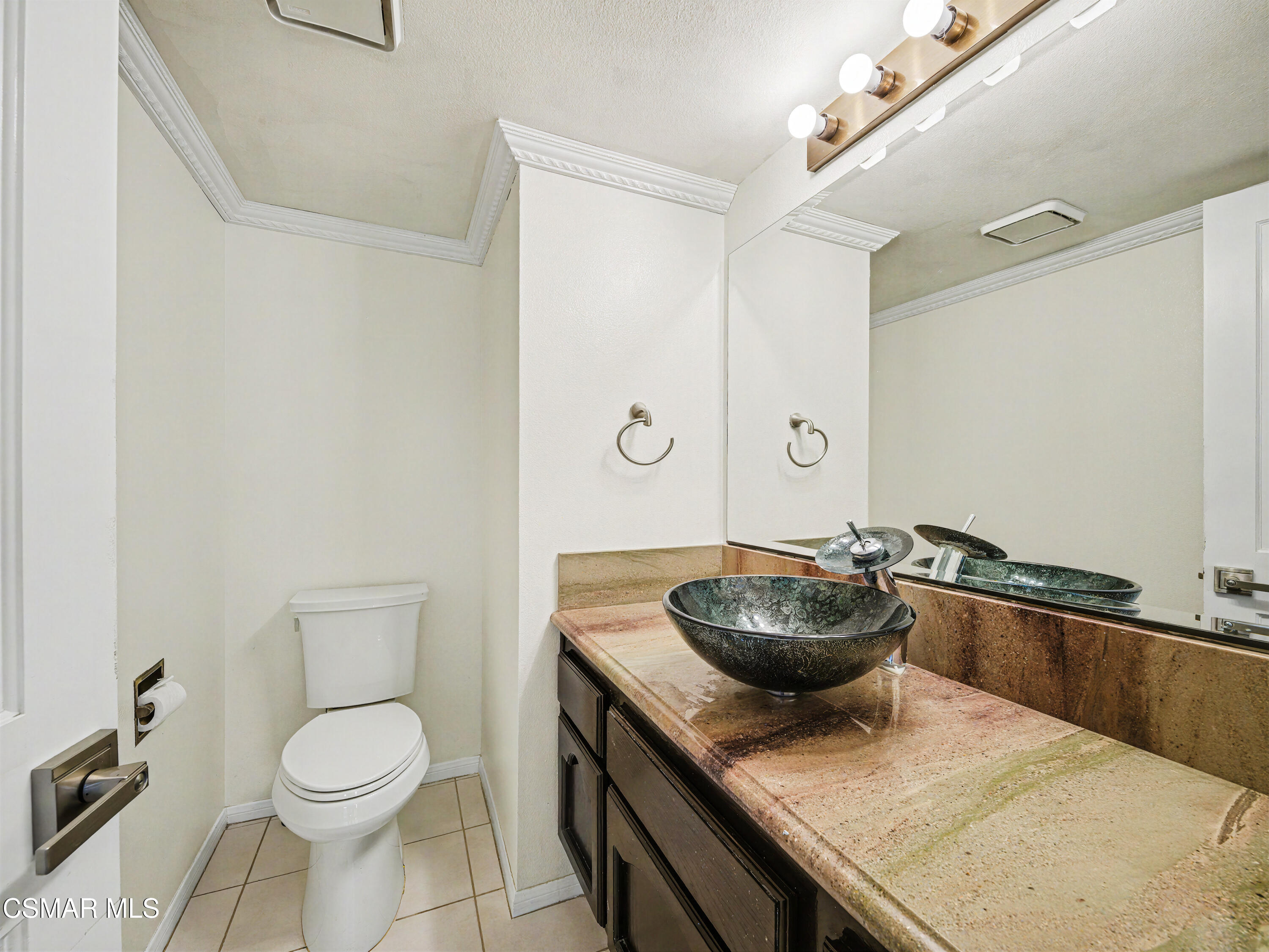1221 Gentilly Place