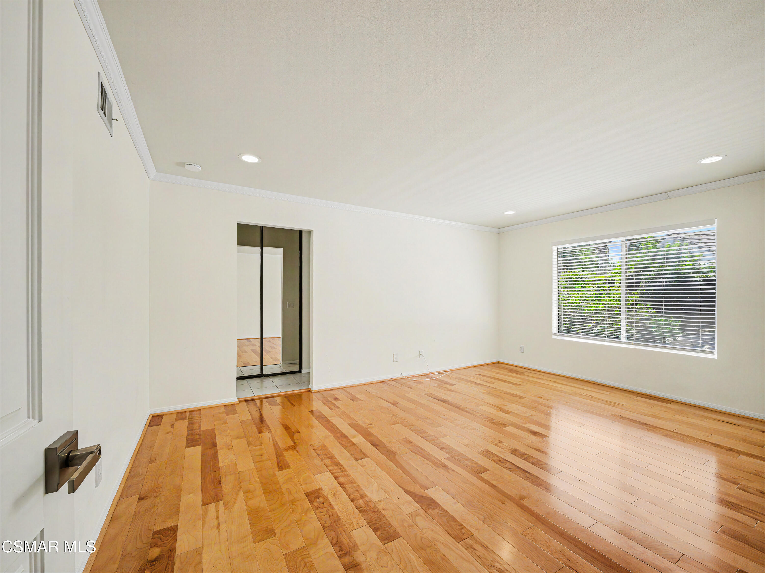 1221 Gentilly Place