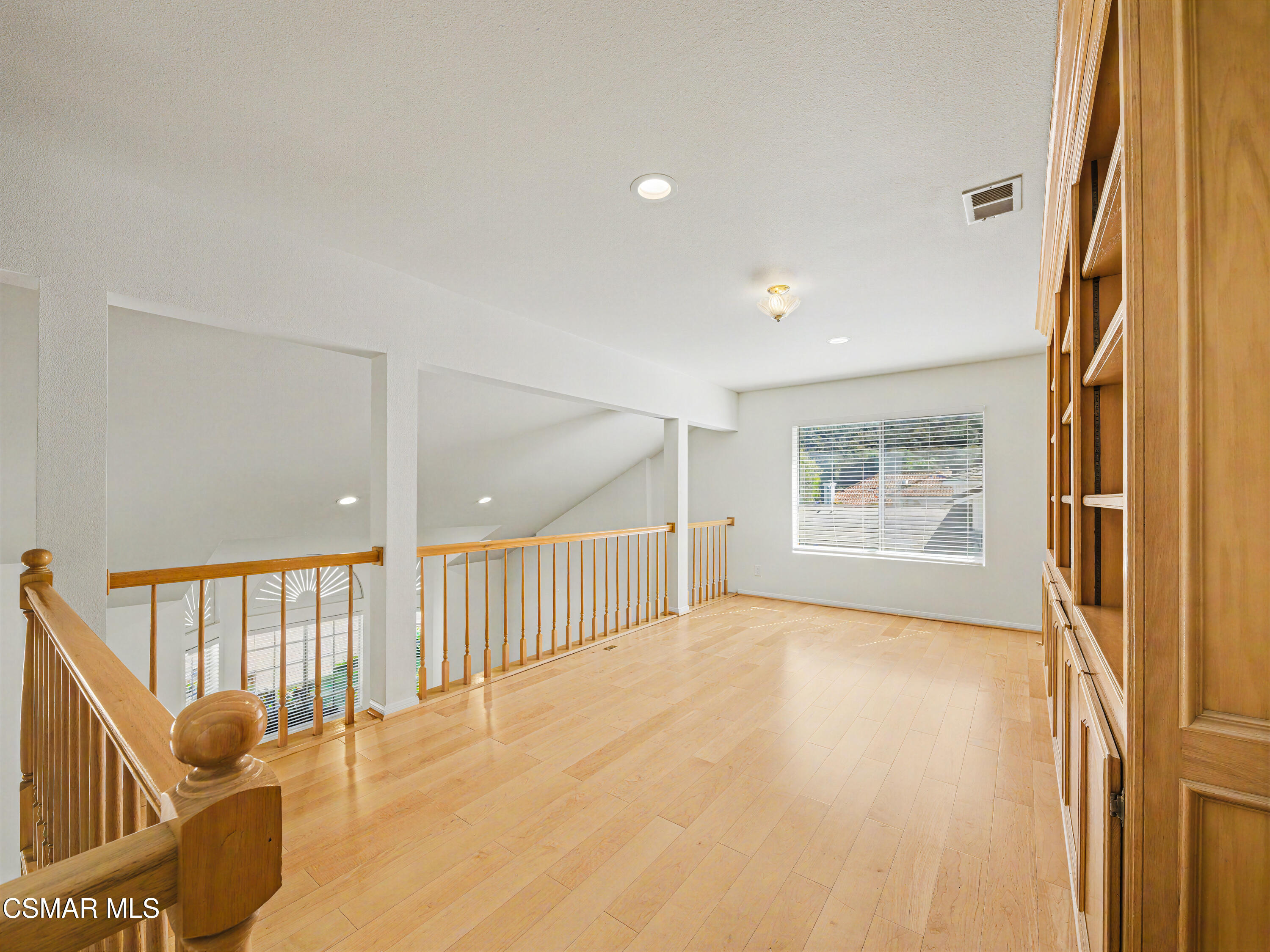 1221 Gentilly Place