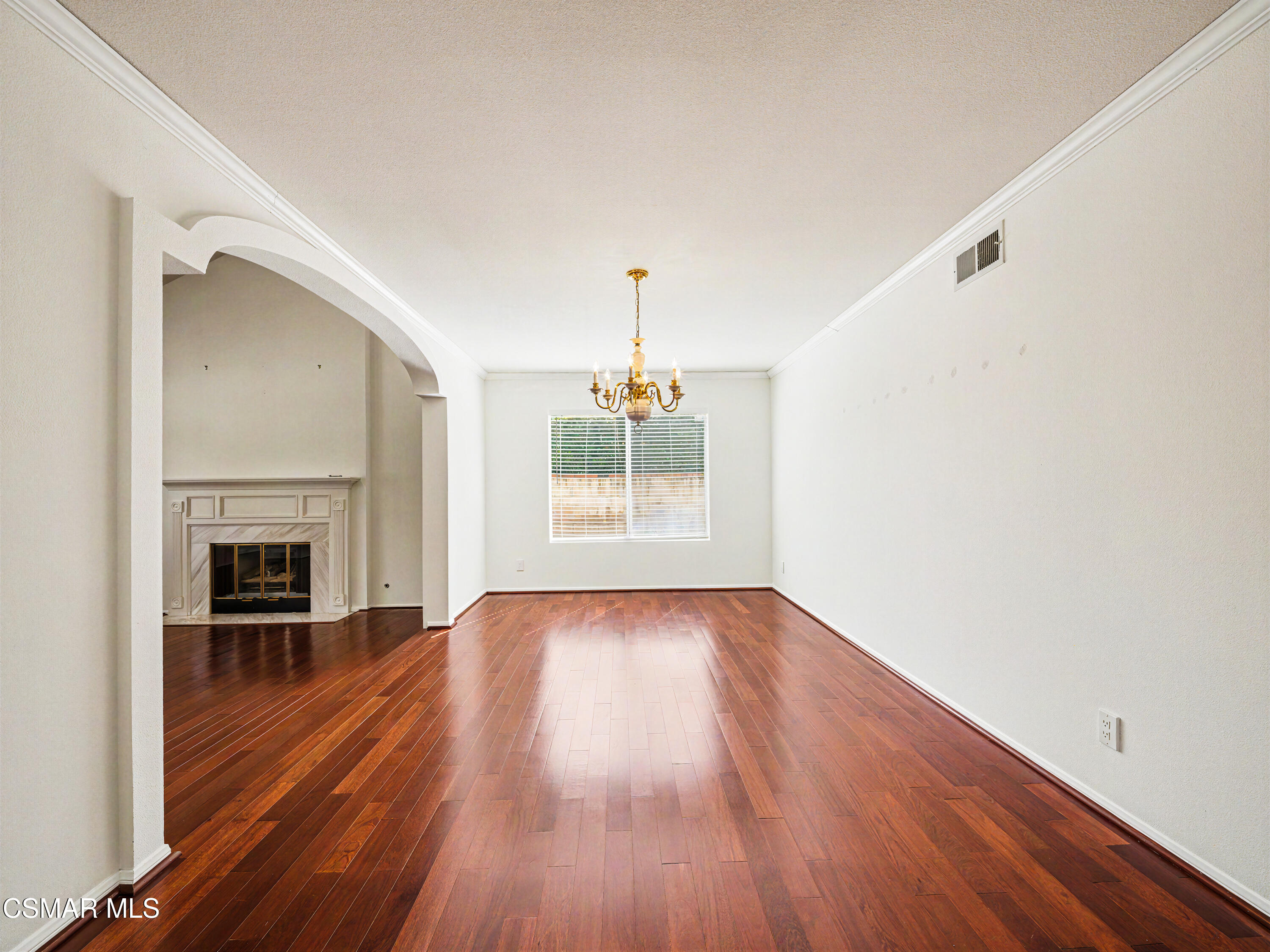 1221 Gentilly Place