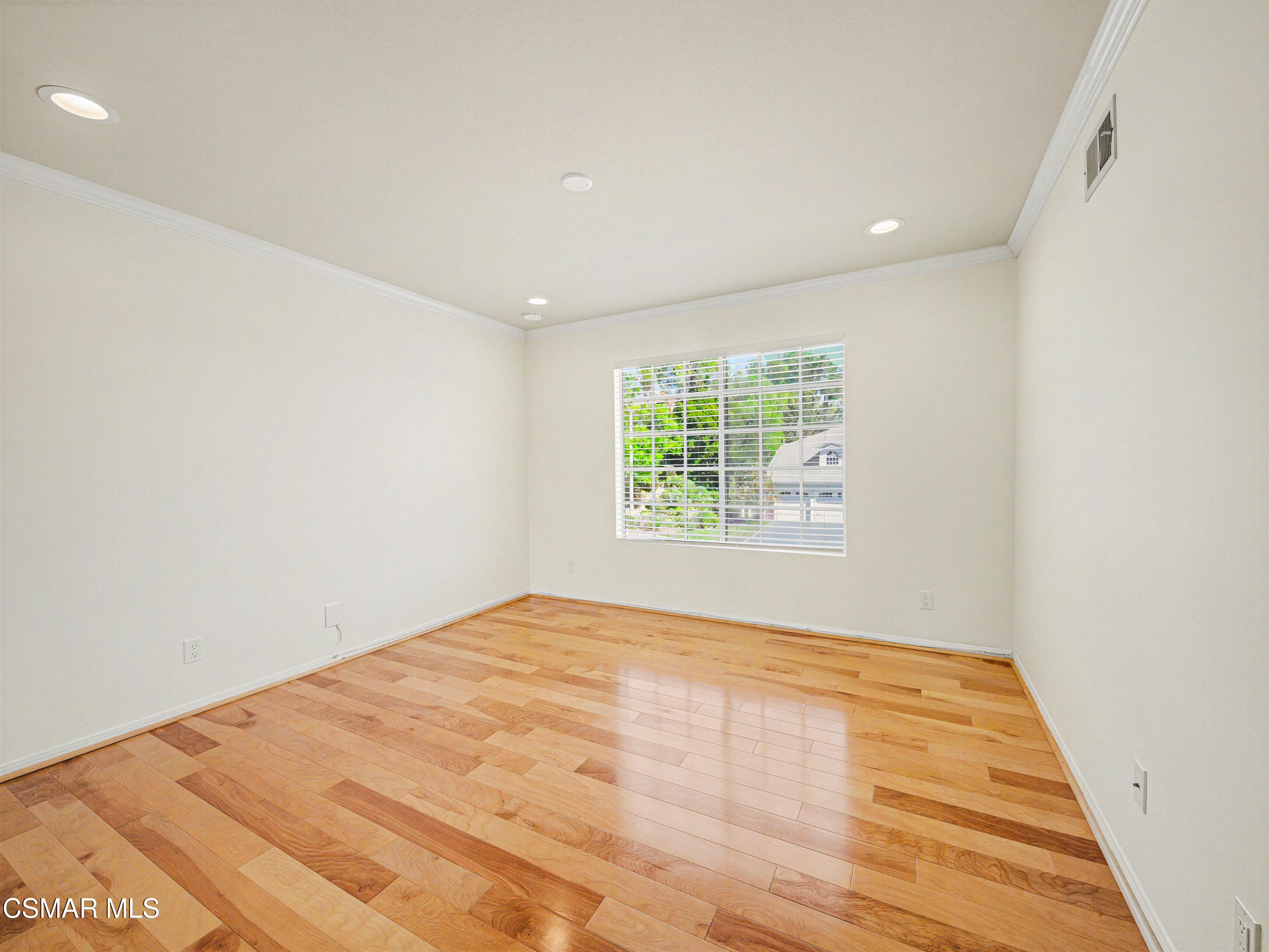 1221 Gentilly Place
