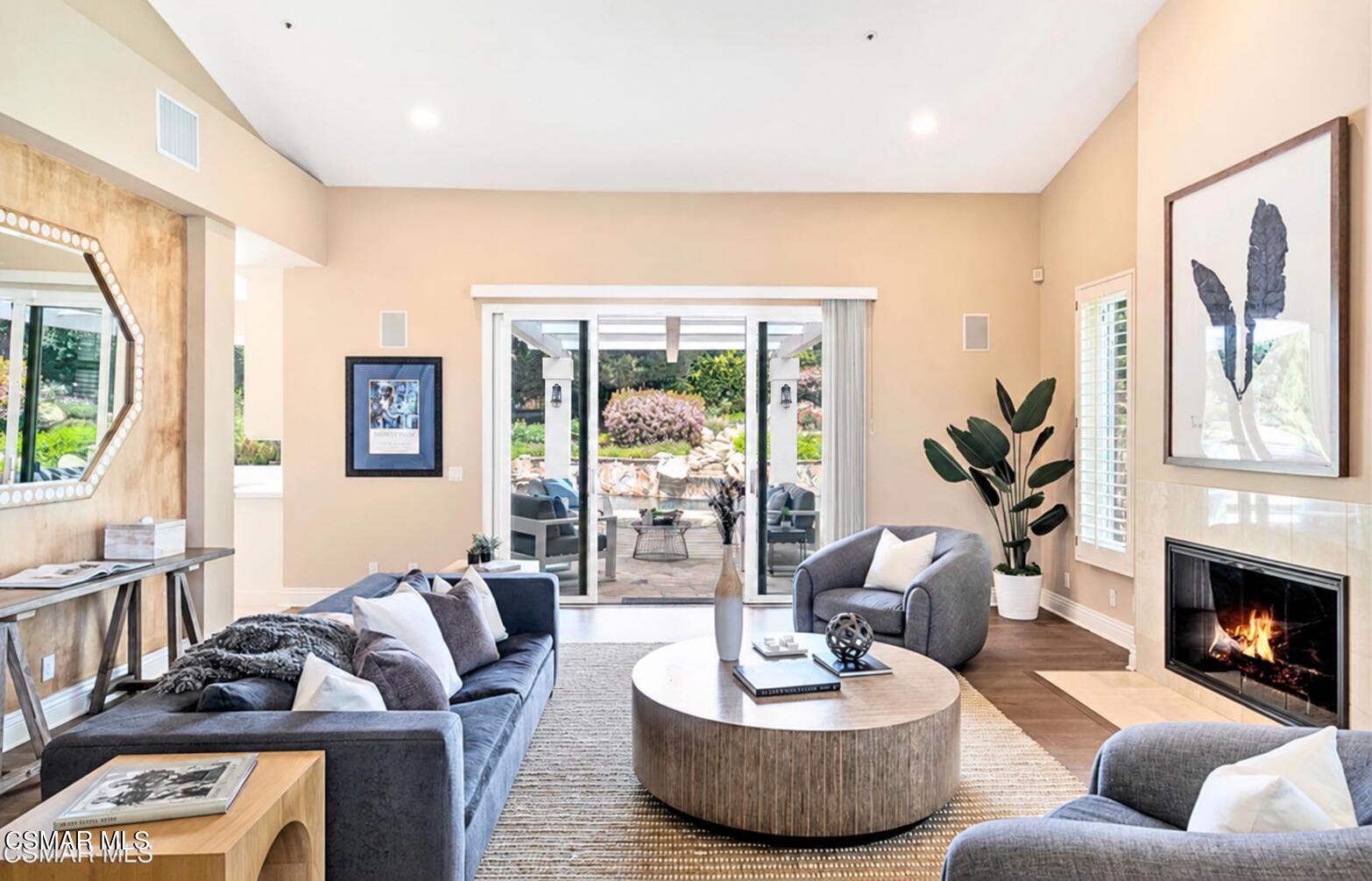 1687 Castlebridge Court