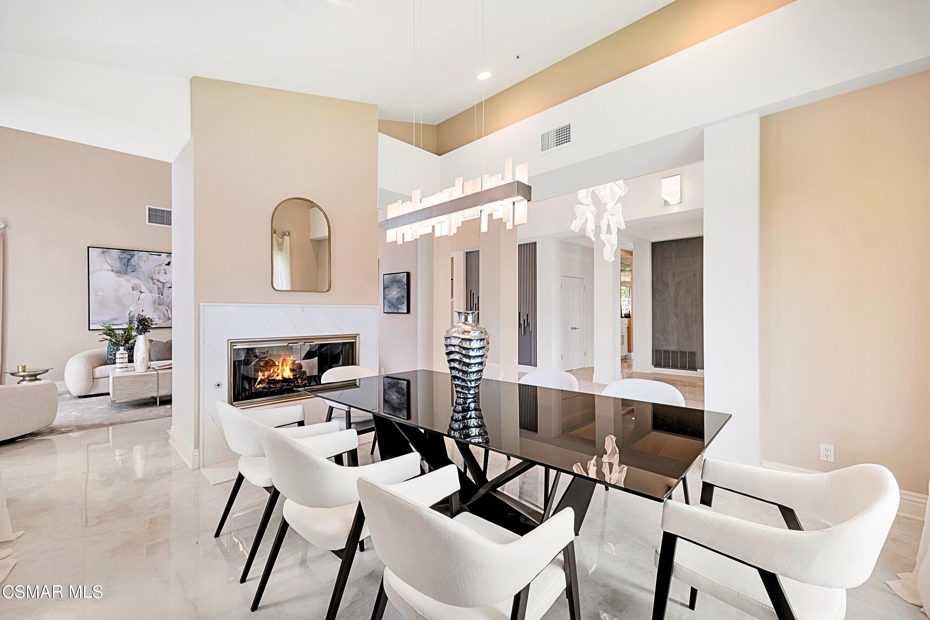 1687 Castlebridge Court
