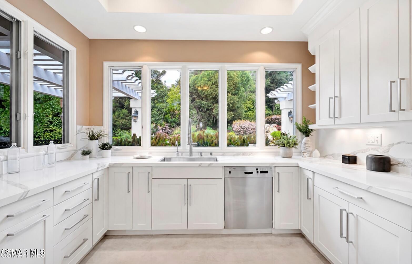 1687 Castlebridge Court