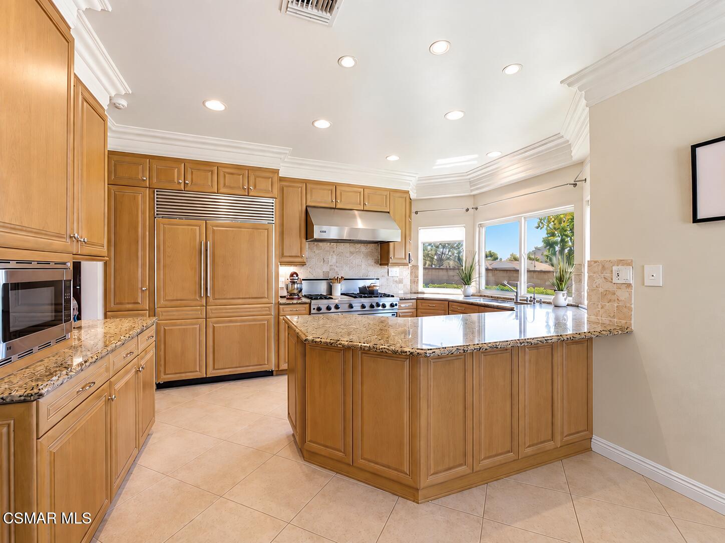 5801 Middle Crest Drive