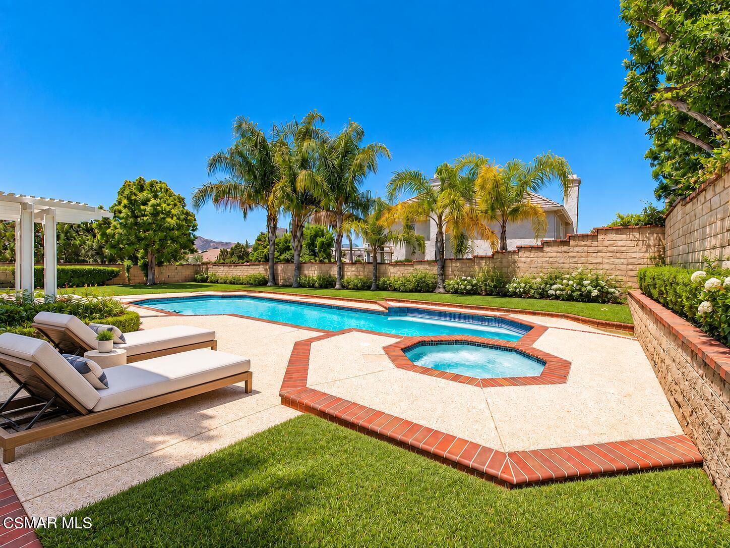 5801 Middle Crest Drive