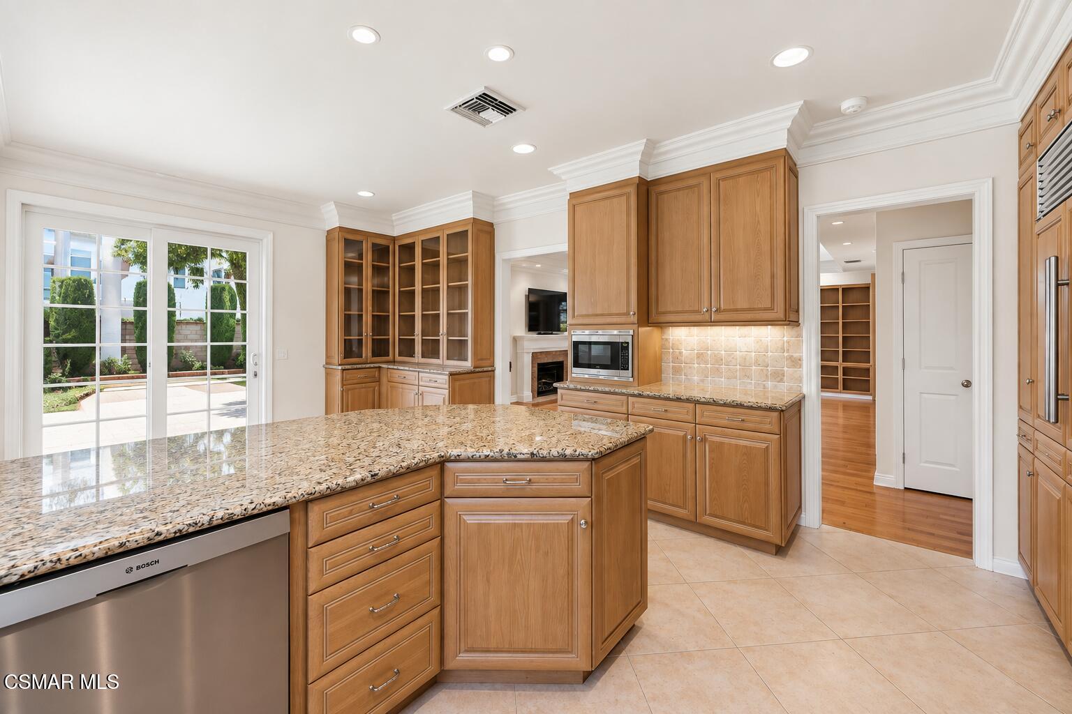 5801 Middle Crest Drive