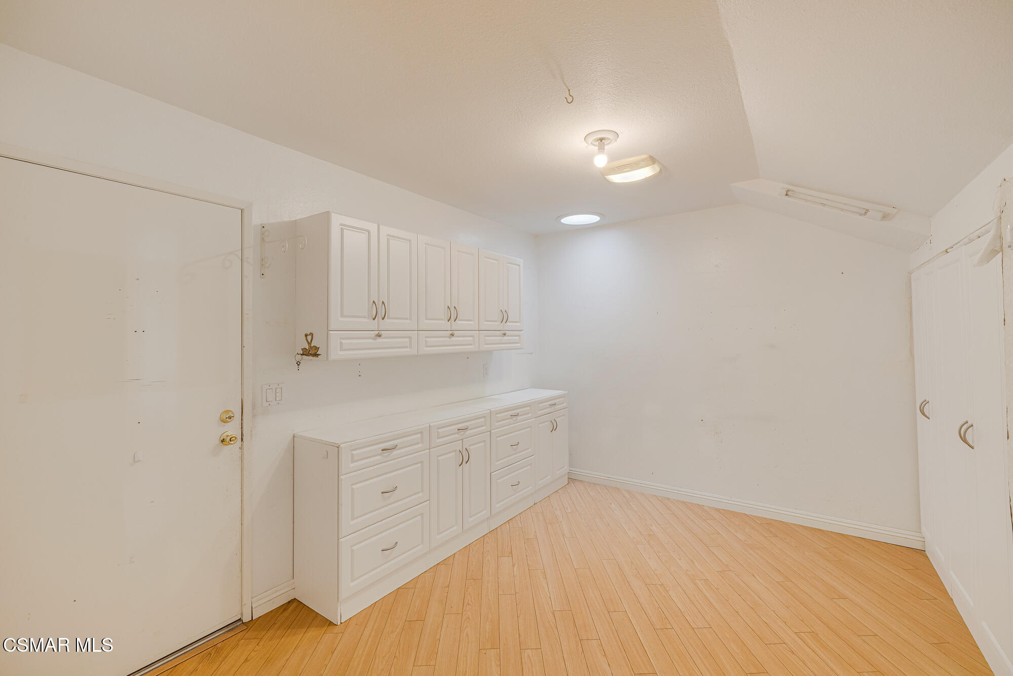 2231 Westshore Lane