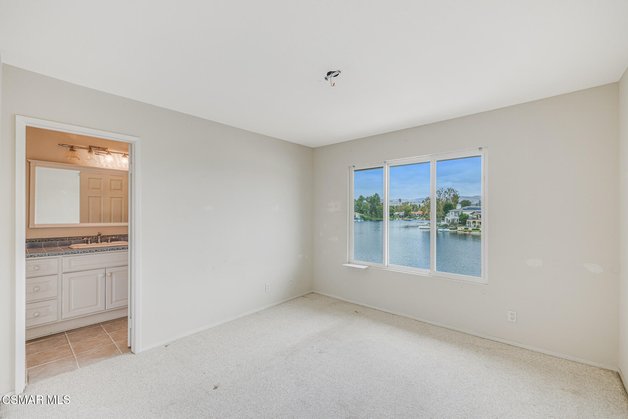 2231 Westshore Lane