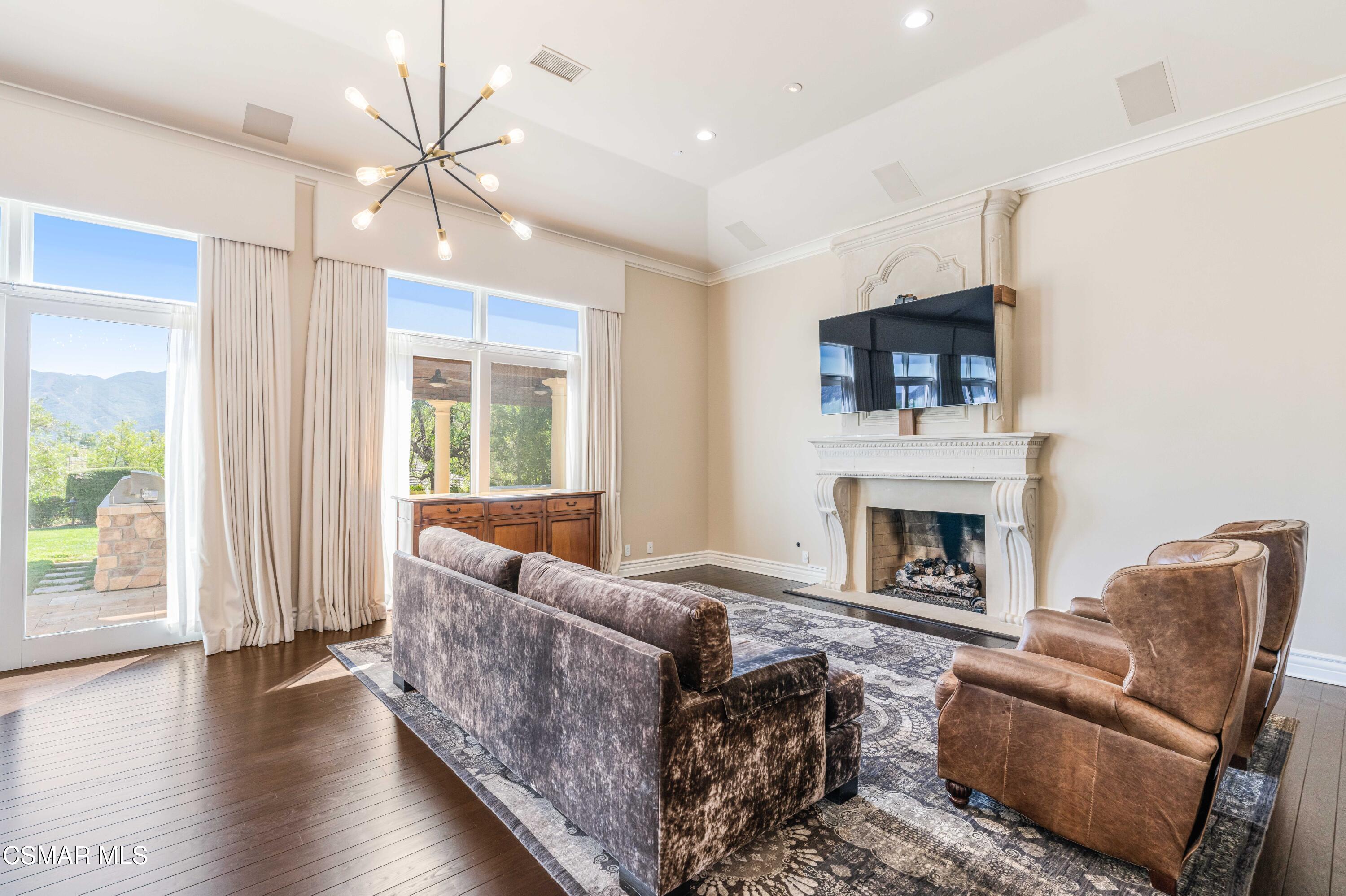 98 Queens Garden Drive
