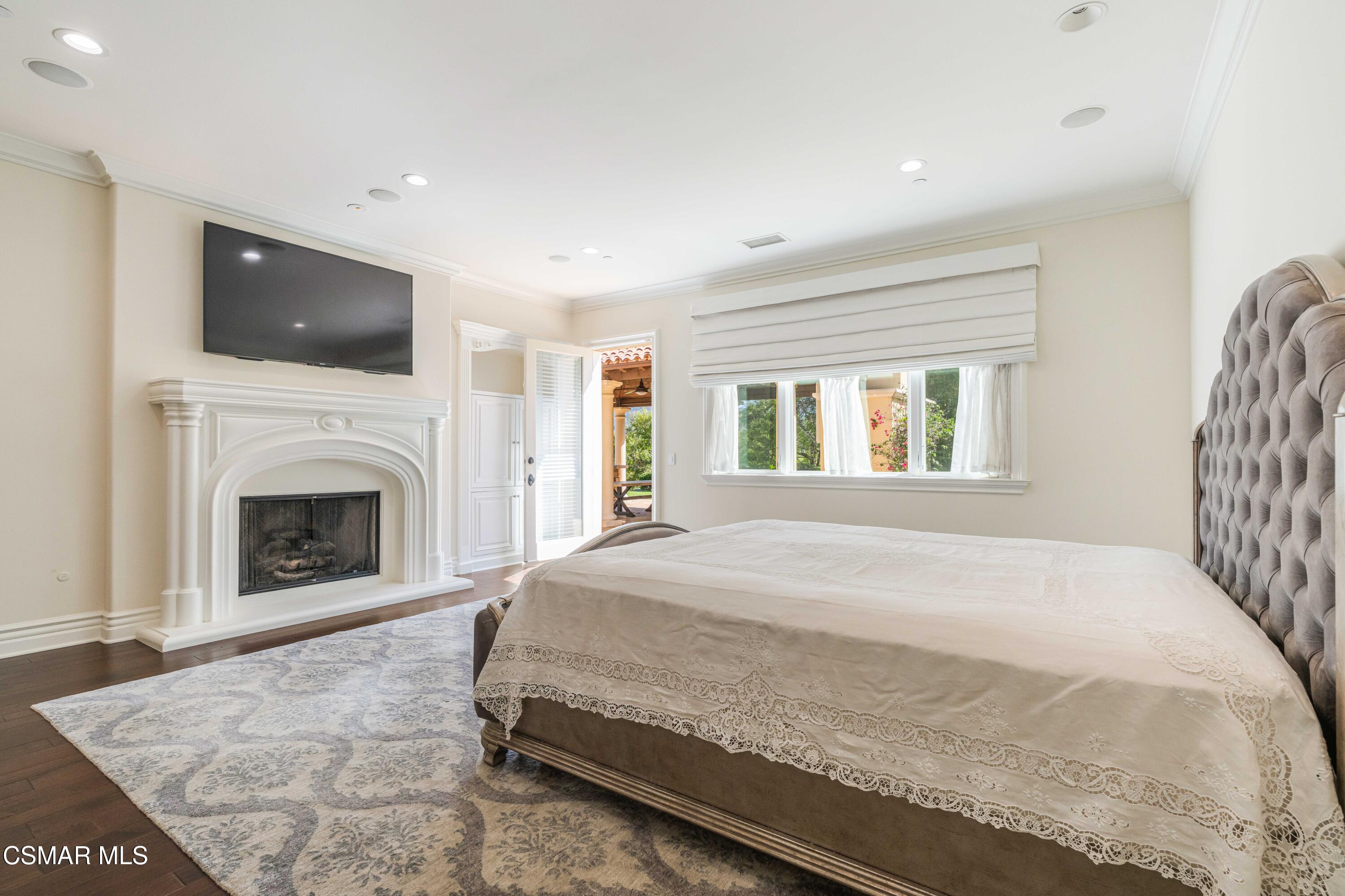 98 Queens Garden Drive