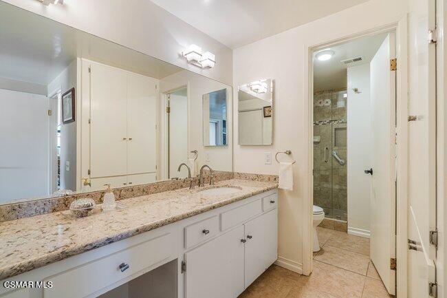 784 N Woodlawn Drive