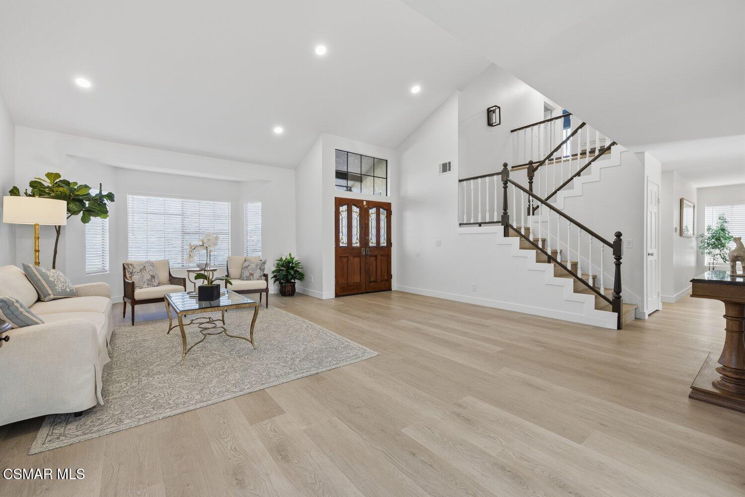 5434 Luis Drive