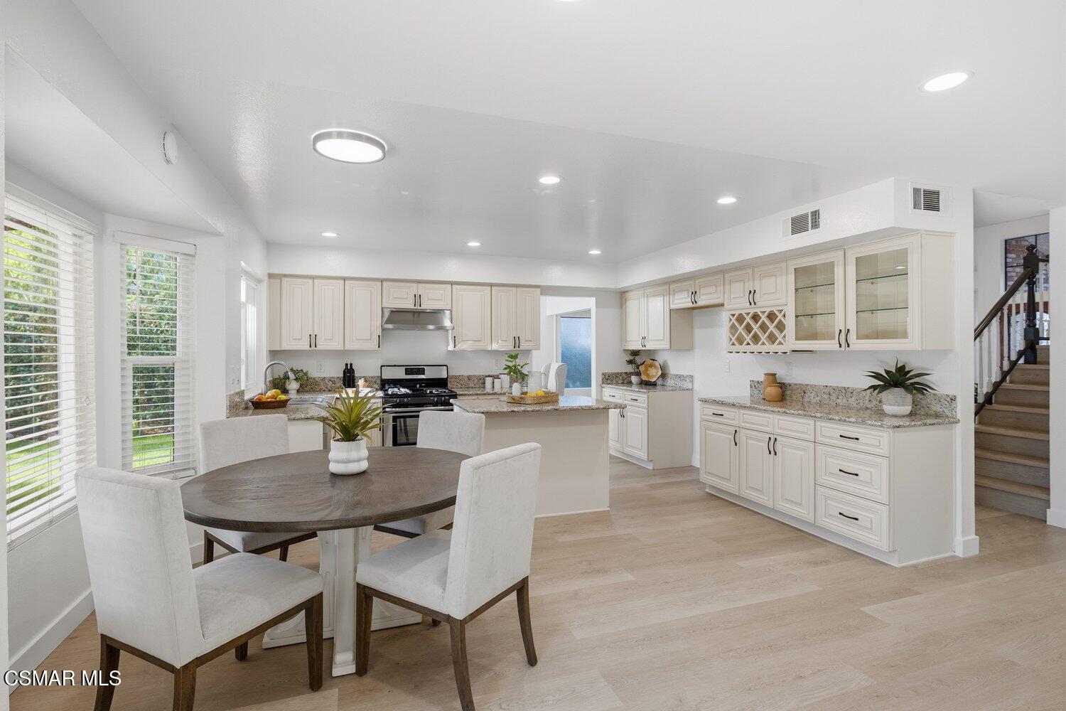 5434 Luis Drive