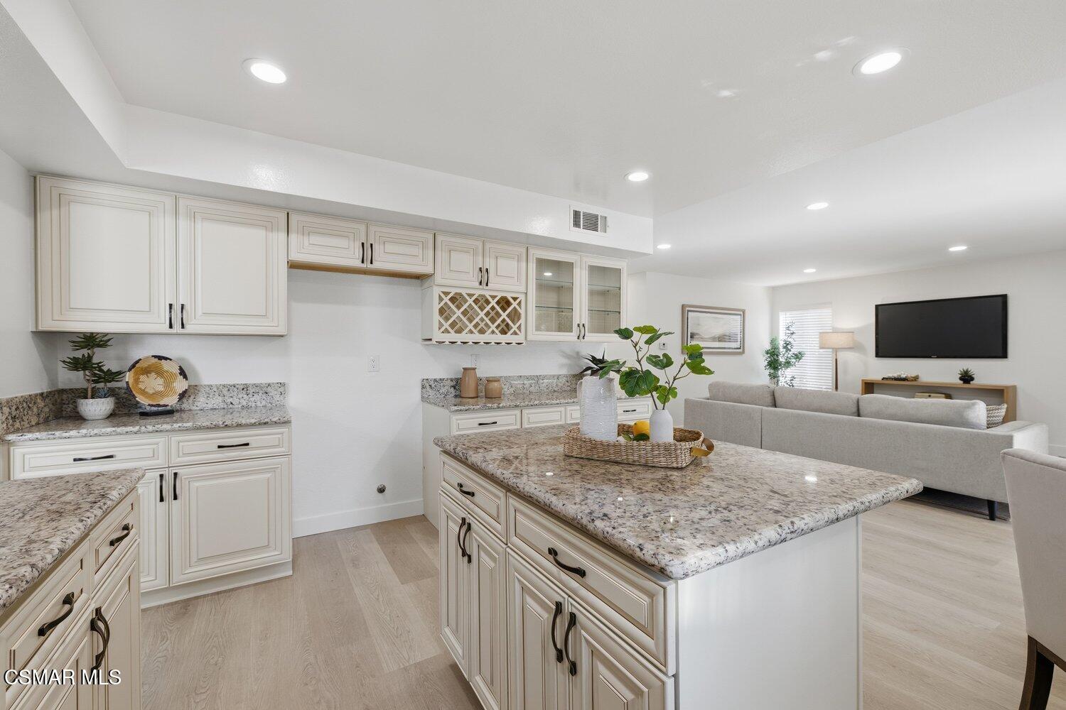 5434 Luis Drive