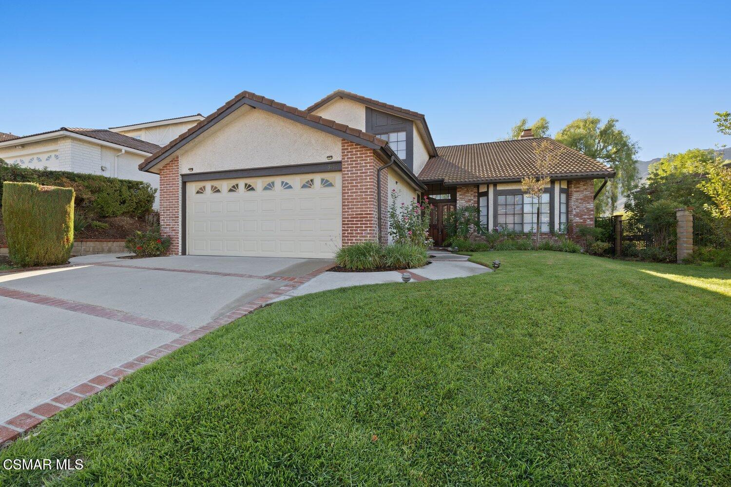 5434 Luis Drive
