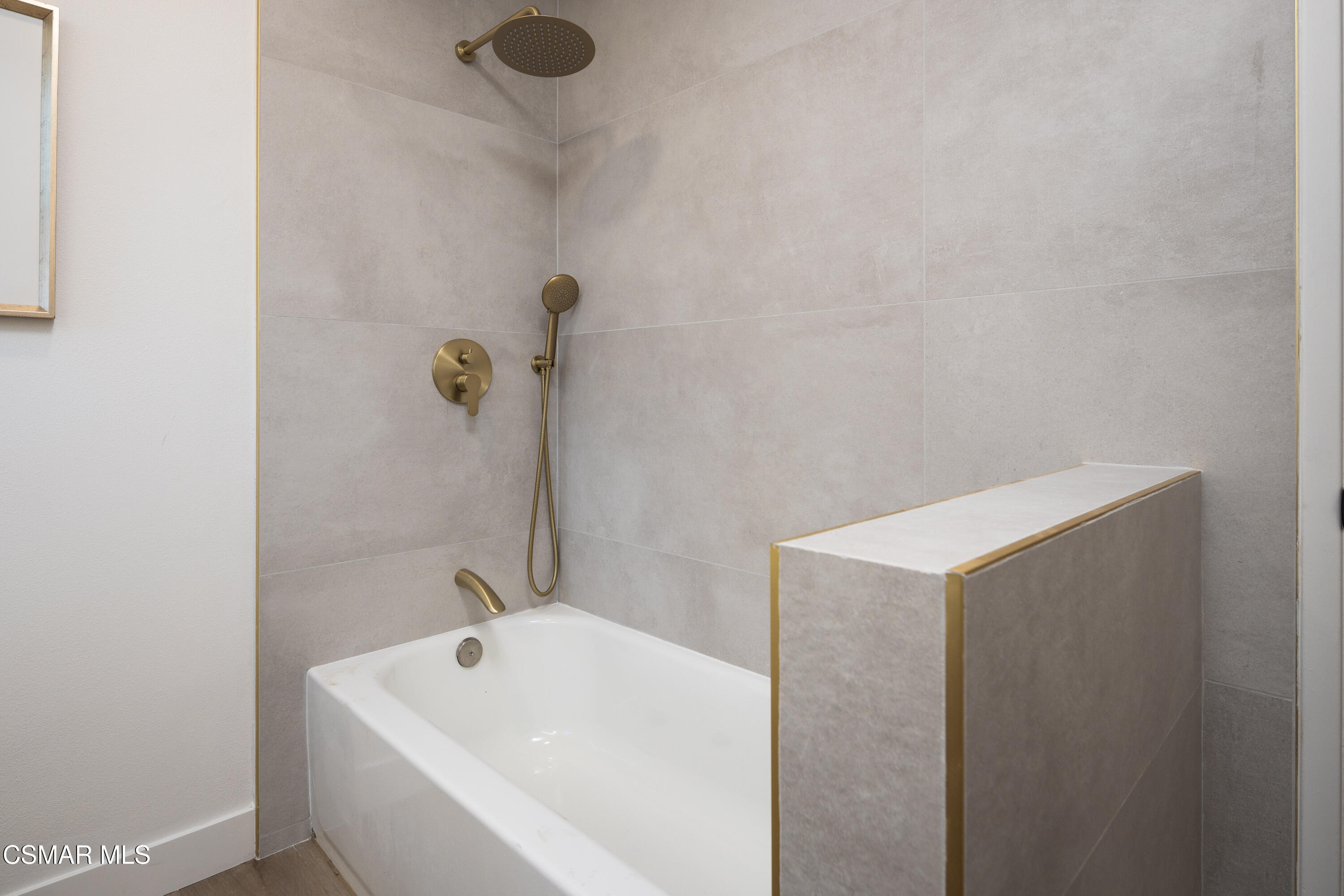 5551 Lake Lindero Drive
