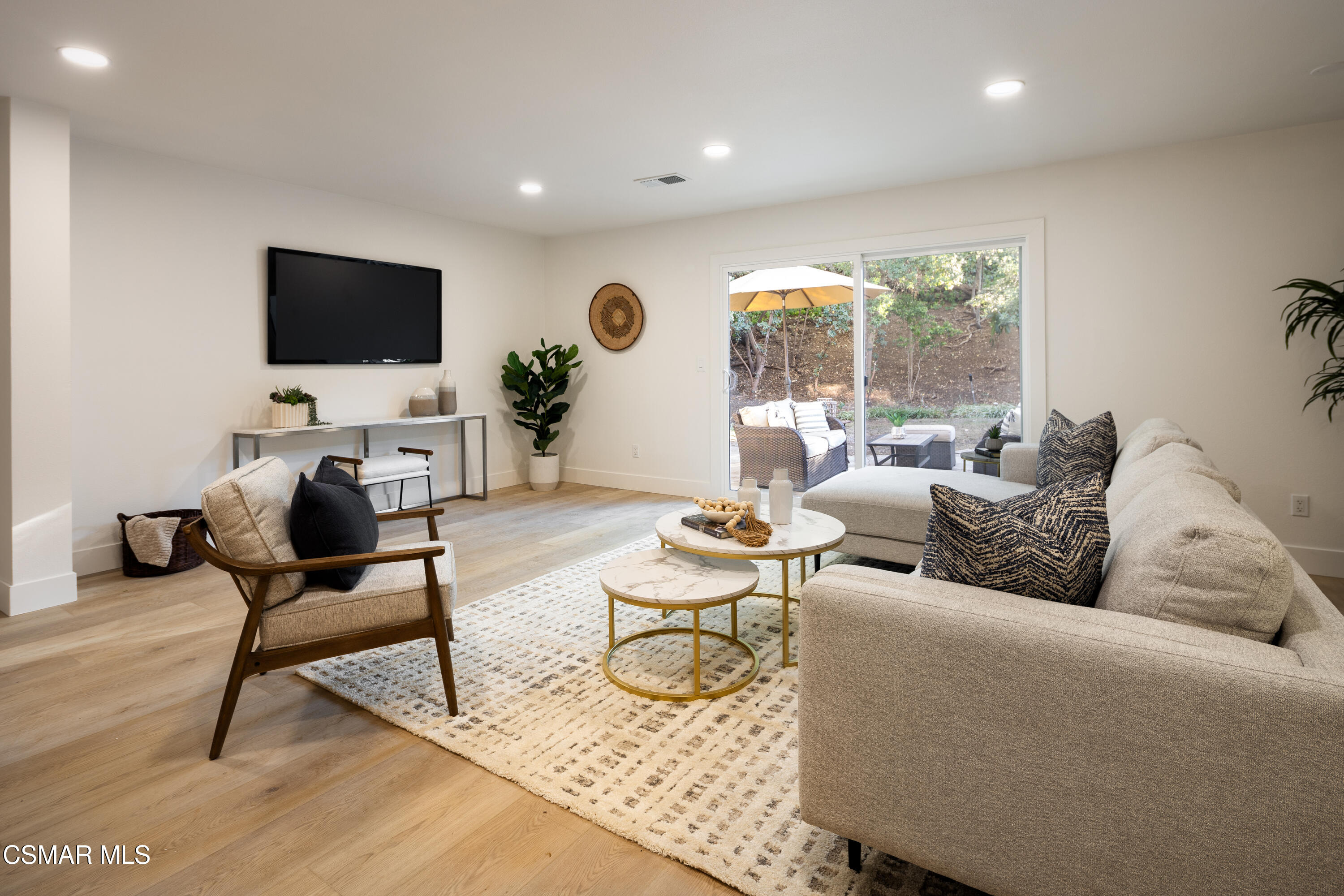 5551 Lake Lindero Drive