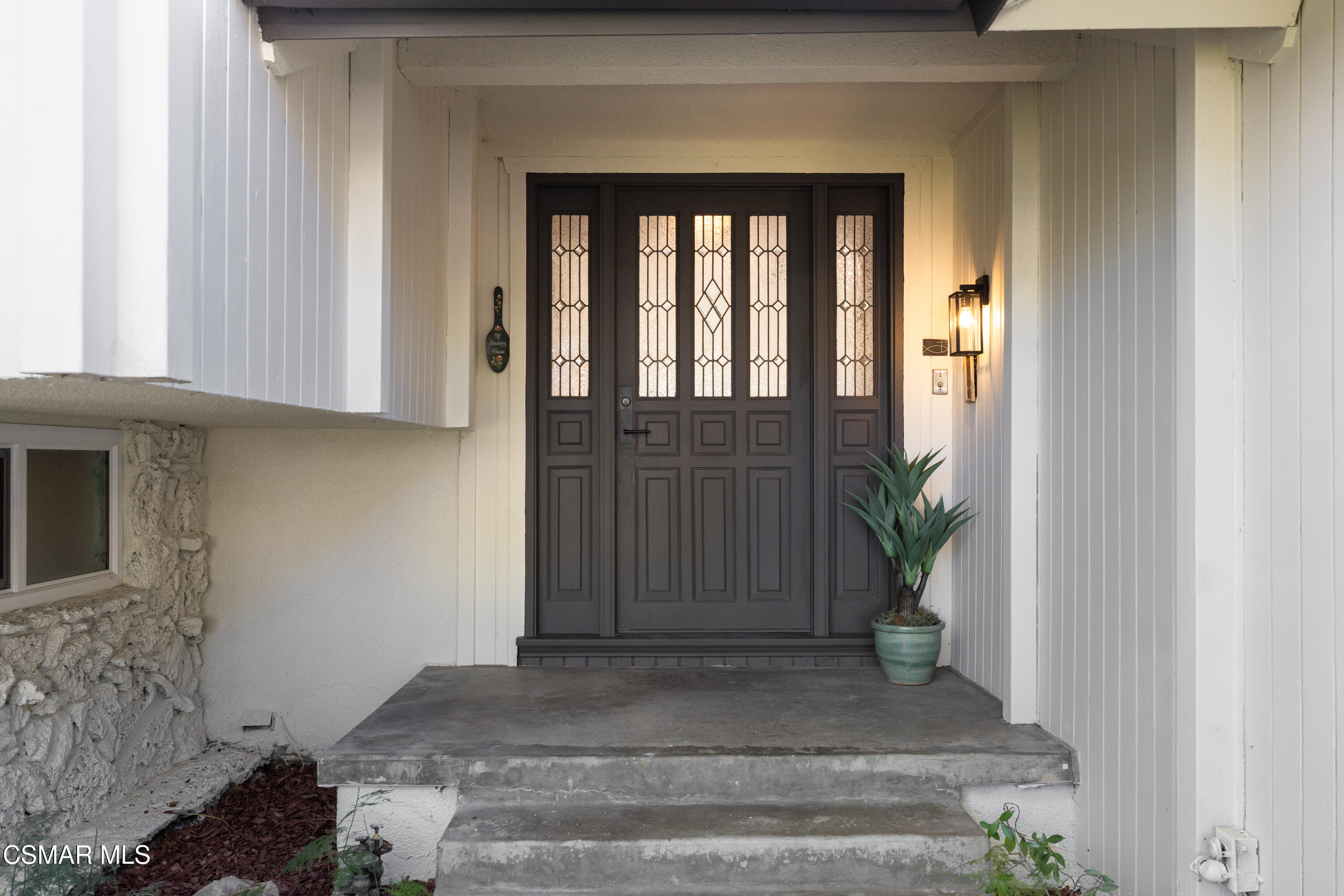 5551 Lake Lindero Drive