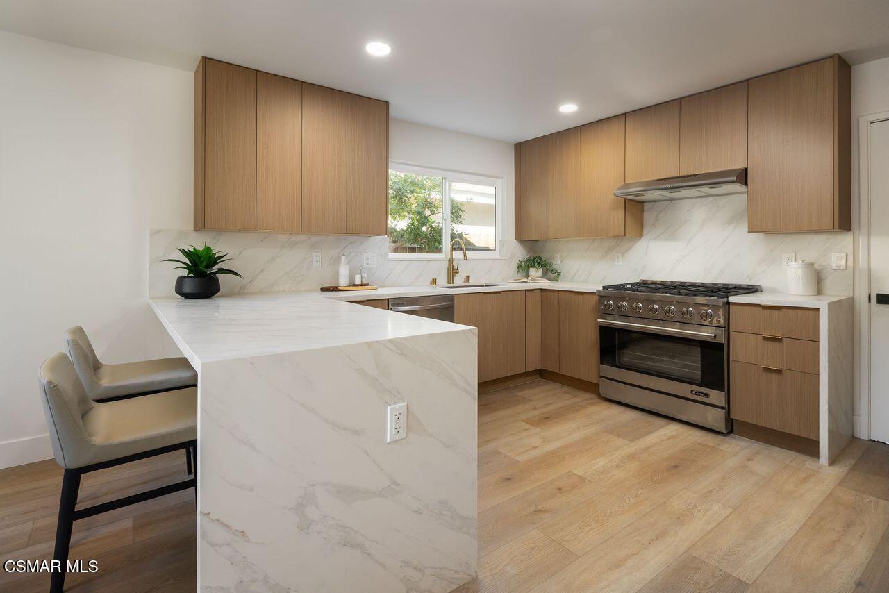 5551 Lake Lindero Drive