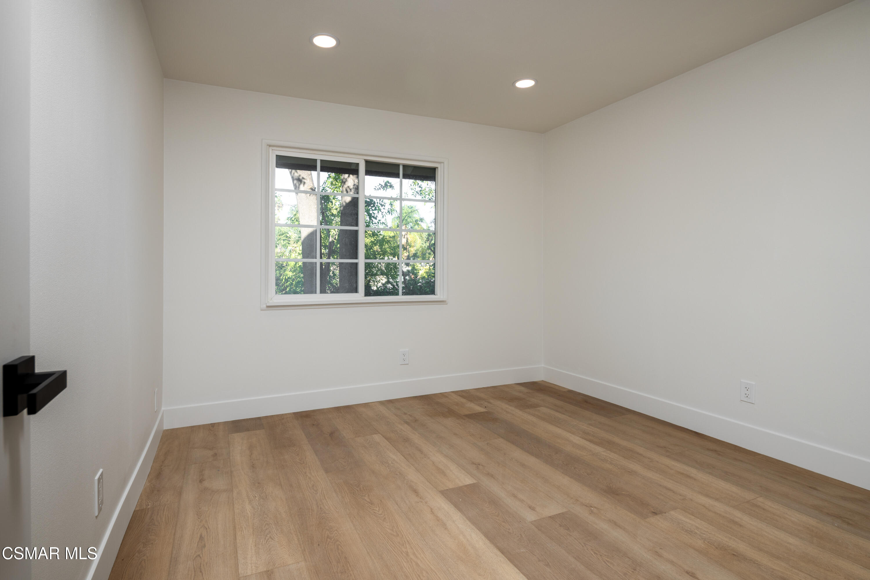 5551 Lake Lindero Drive