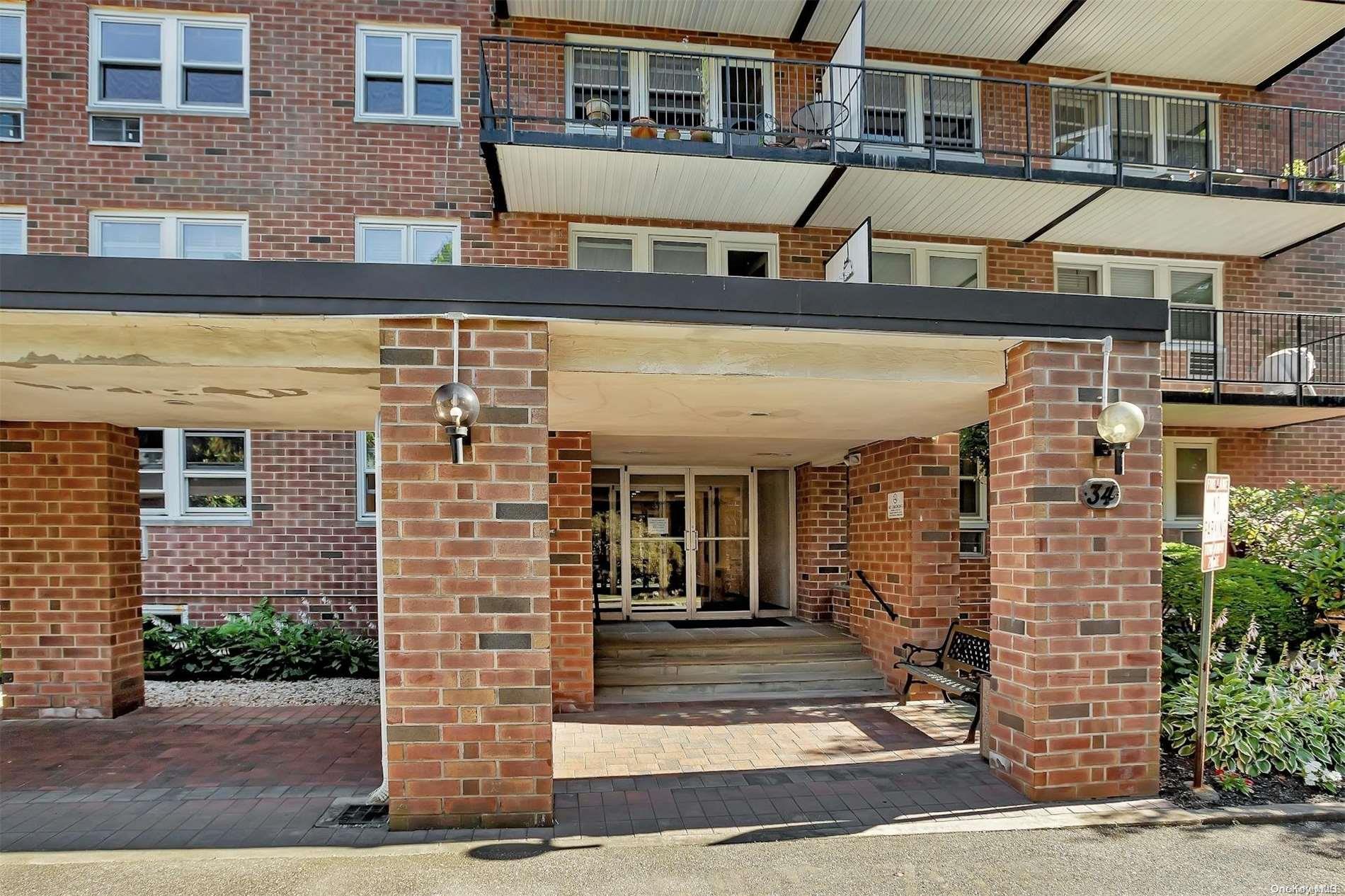 34 Pearsall Avenue Unit: 2E